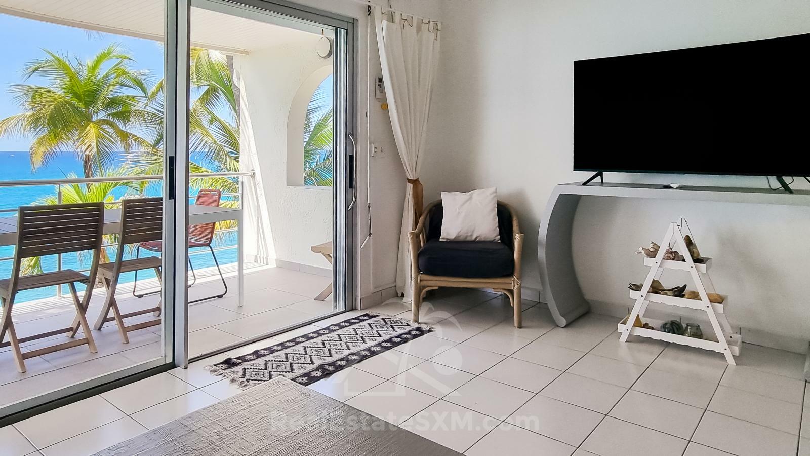 Oceanfront 3-Bedroom Condo in Cupecoy Beach Club SXM. Caribbean Sunsets! Spacious. 2-levels