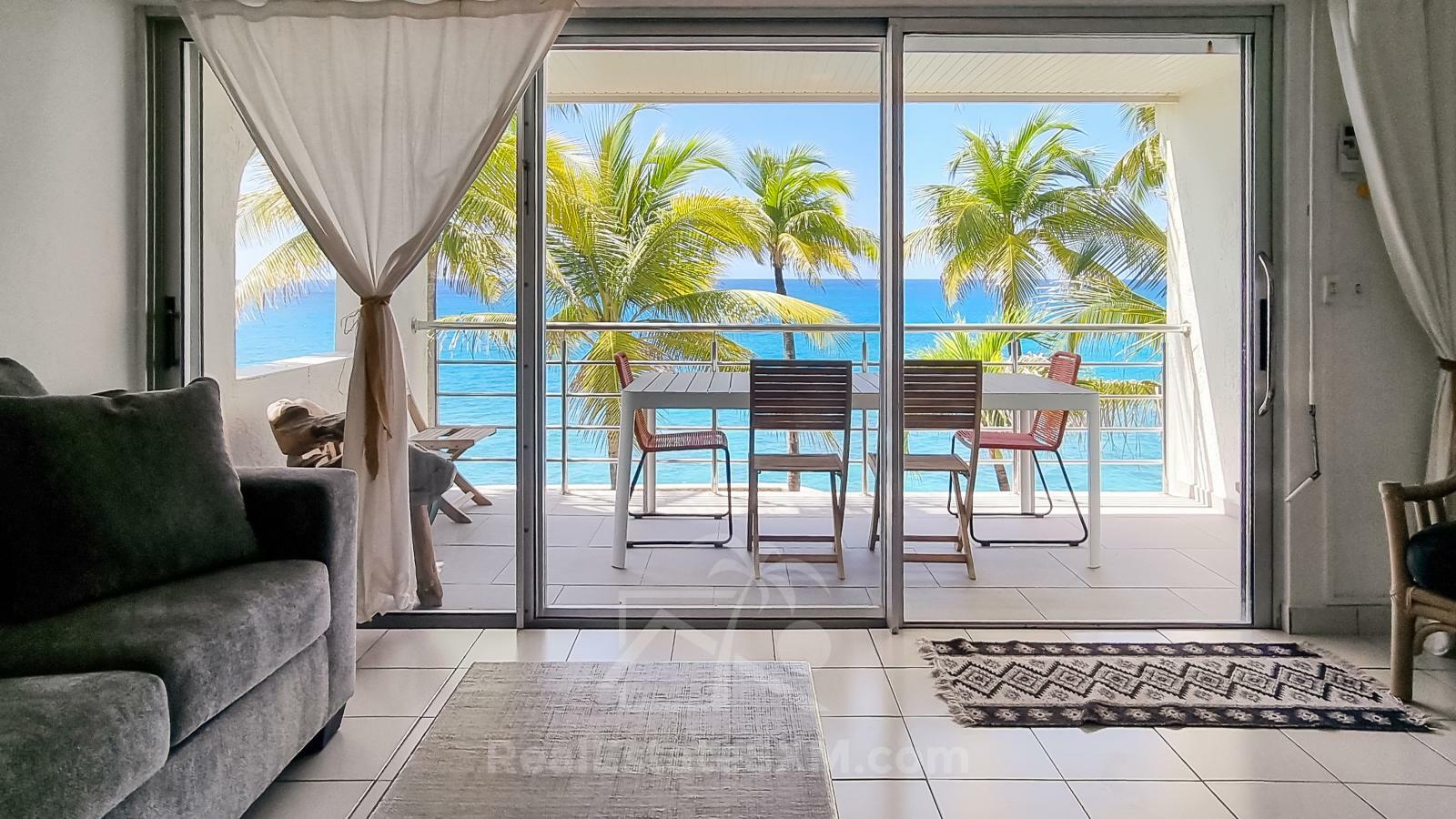 Oceanfront 3-Bedroom Condo in Cupecoy Beach Club SXM. Caribbean Sunsets! Spacious. 2-levels