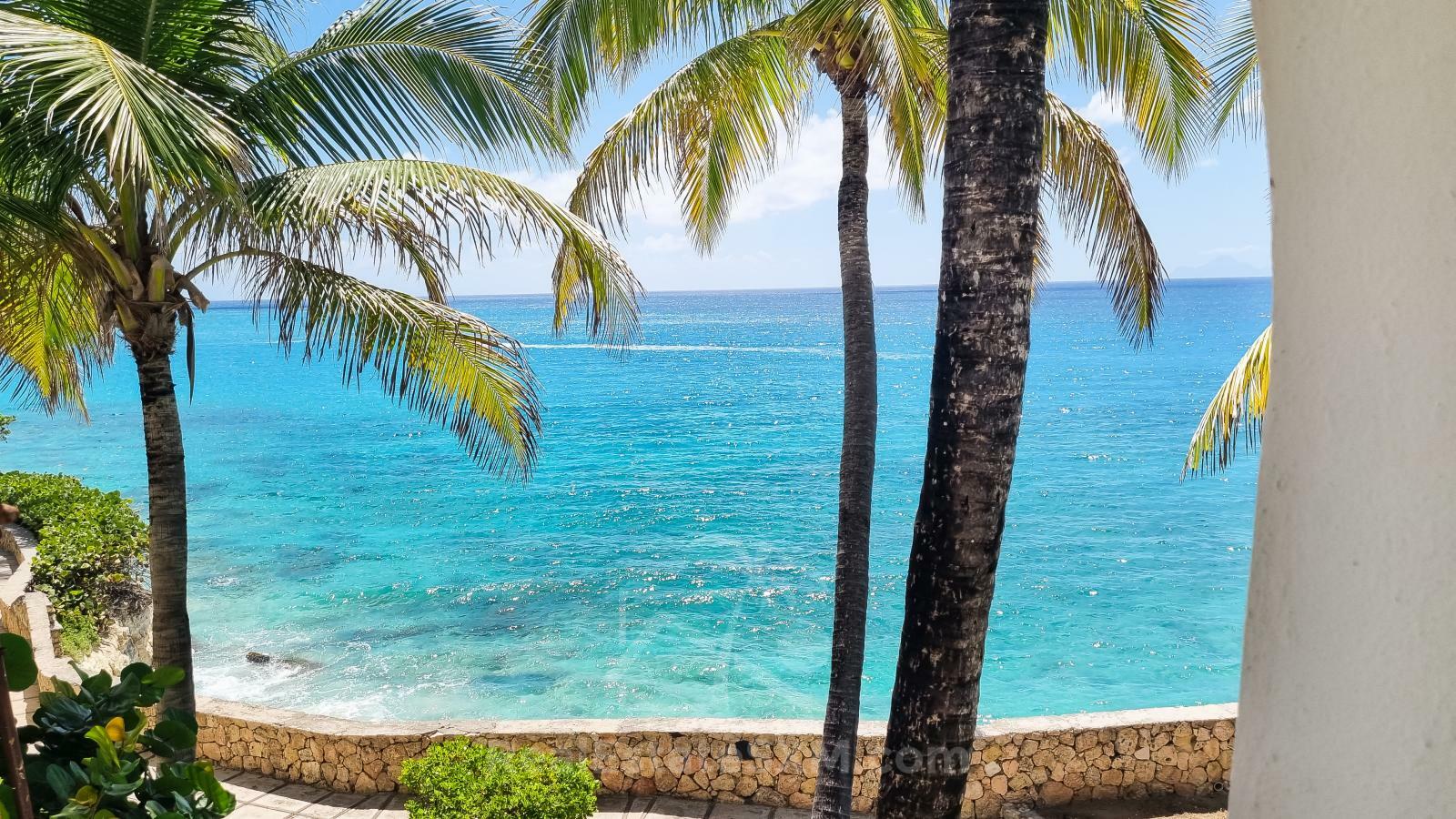 Oceanfront 3-Bedroom Condo in Cupecoy Beach Club SXM. Caribbean Sunsets! Spacious. 2-levels