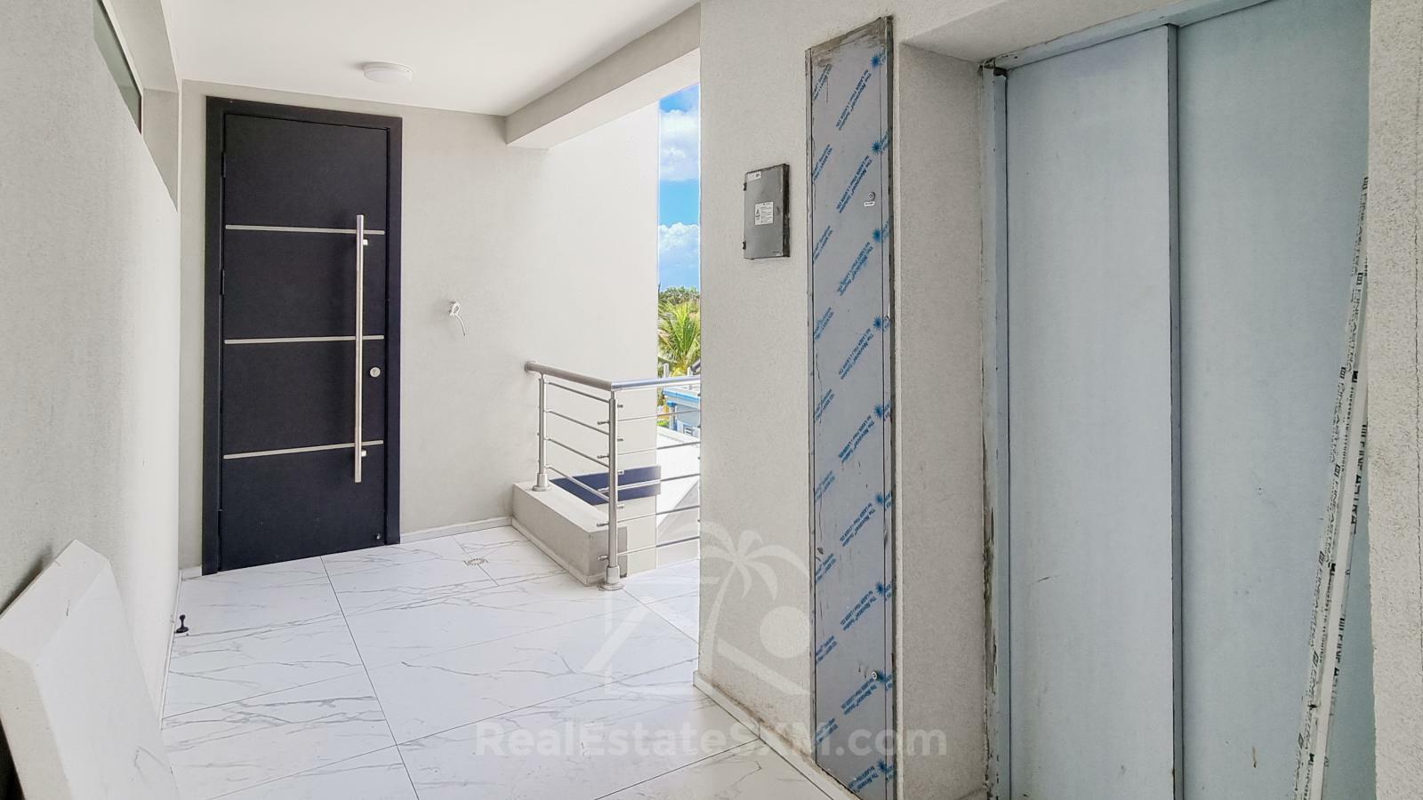 Right on the Simpson Bay Beach! 2BR Condo FOR SALE. Beacon Hill. Brand NEW. Breathtaking views