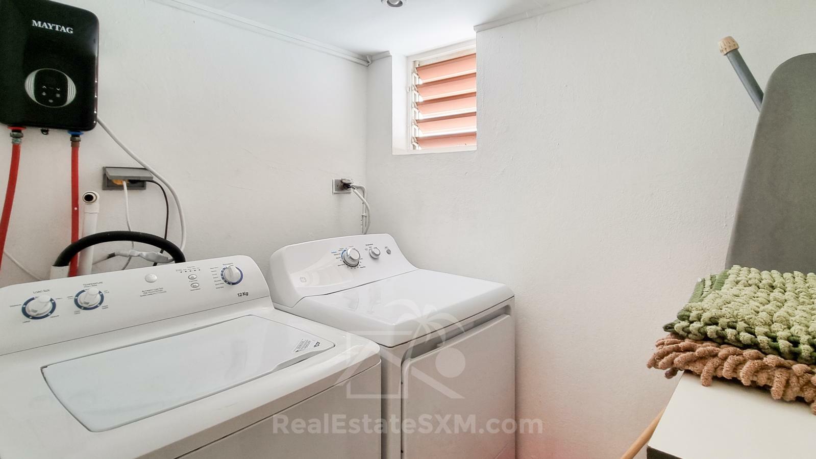Condo for sale Pelican Key St Maarten. 2 studios in 1. Beautiful peaceful location. Rental potential