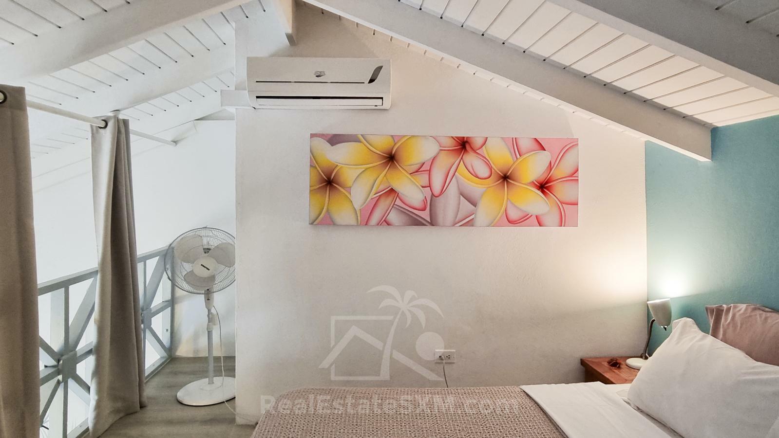 Condo for sale Pelican Key St Maarten. 2 studios in 1. Beautiful peaceful location. Rental potential