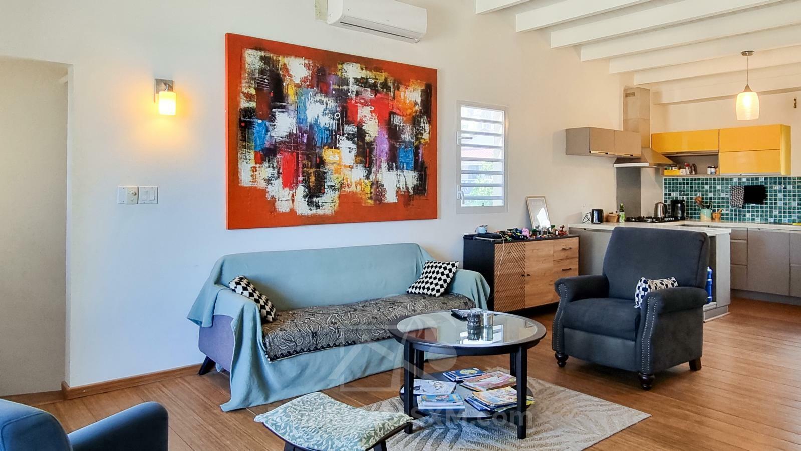 FOR RENT Corner Townhouse with Stunning Caribbean Sea Views in Pelican Key SXM. Yard. Prime location