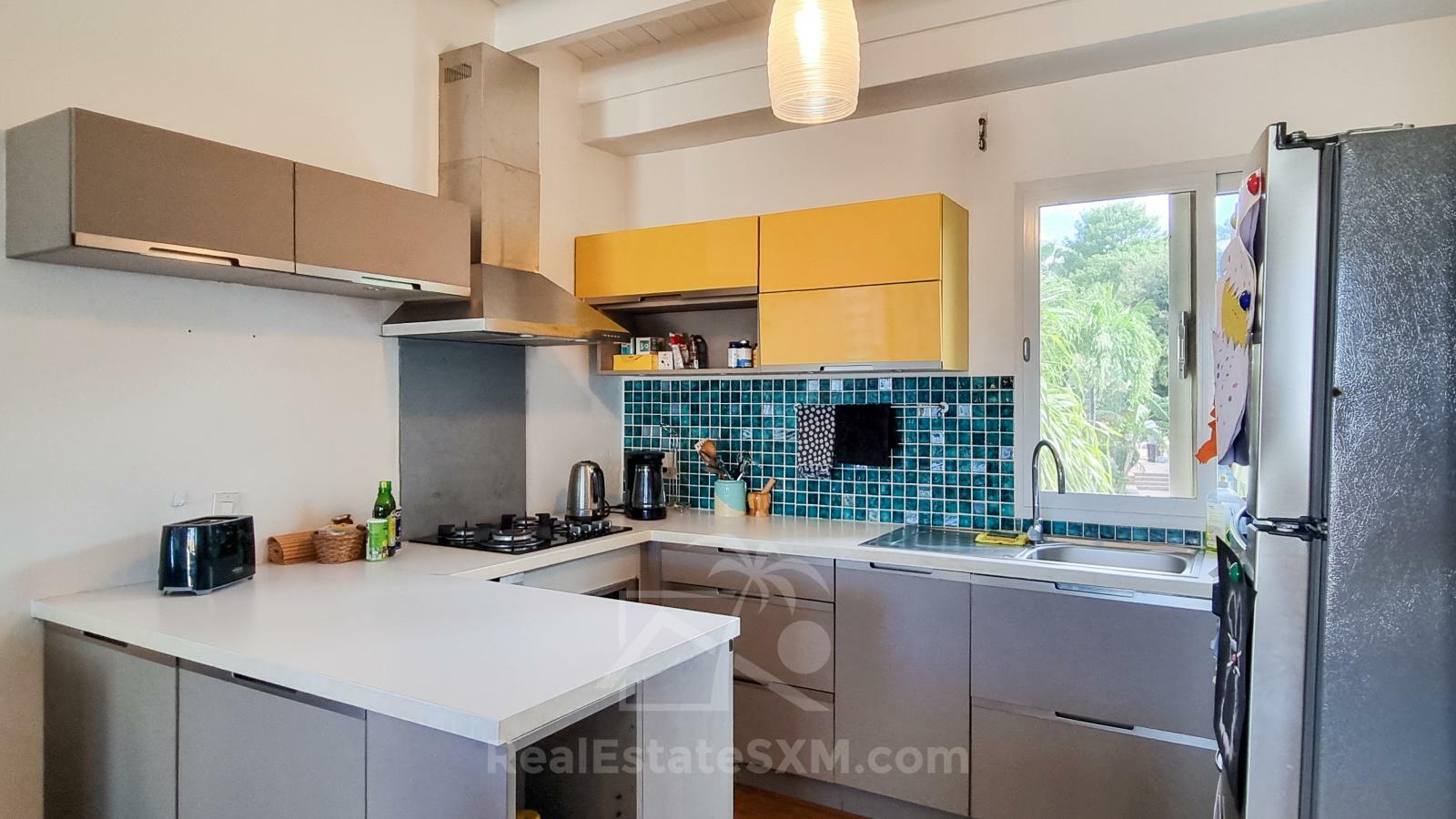FOR RENT Corner Townhouse with Stunning Caribbean Sea Views in Pelican Key SXM. Yard. Prime location