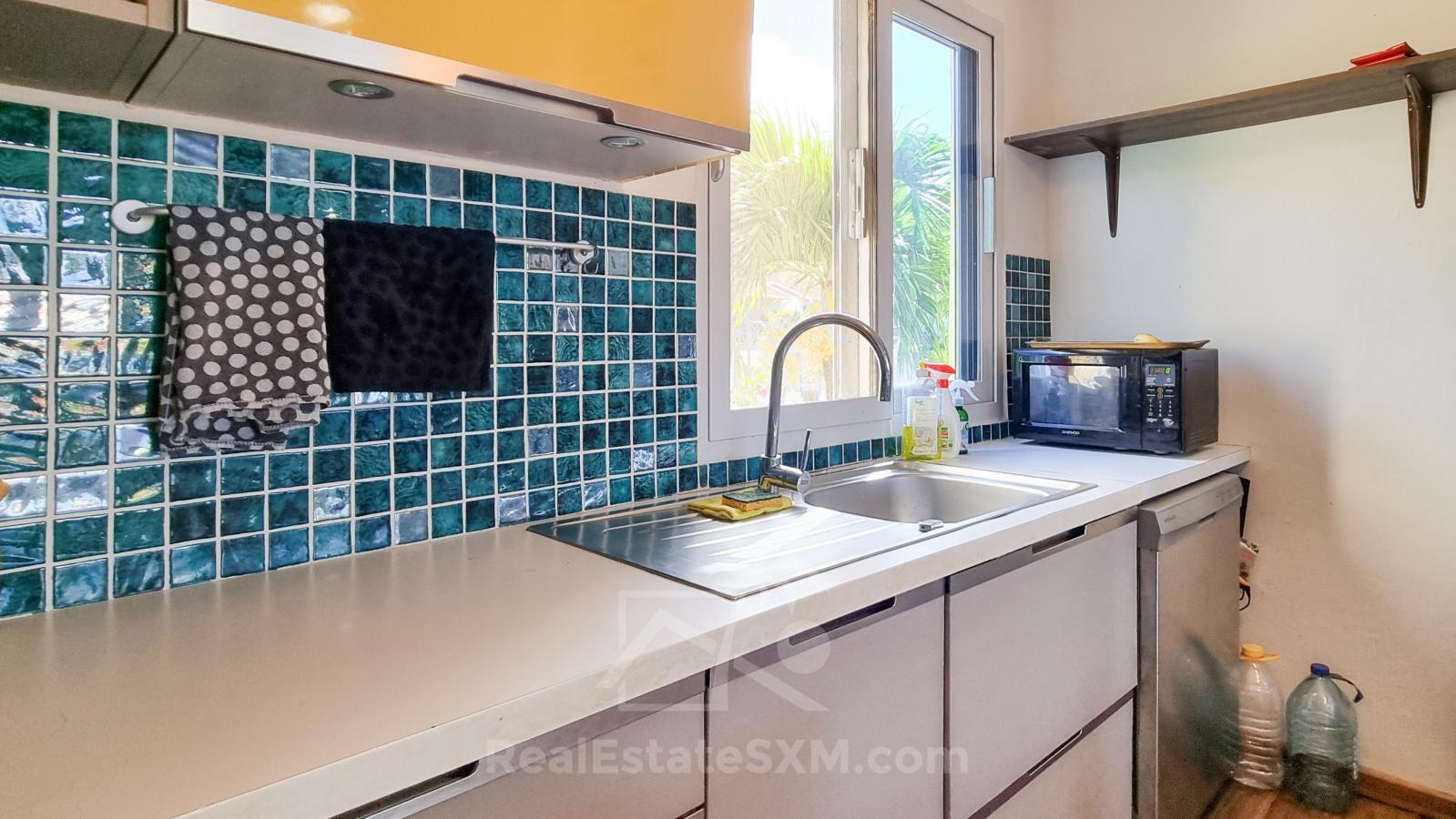 FOR RENT Corner Townhouse with Stunning Caribbean Sea Views in Pelican Key SXM. Yard. Prime location