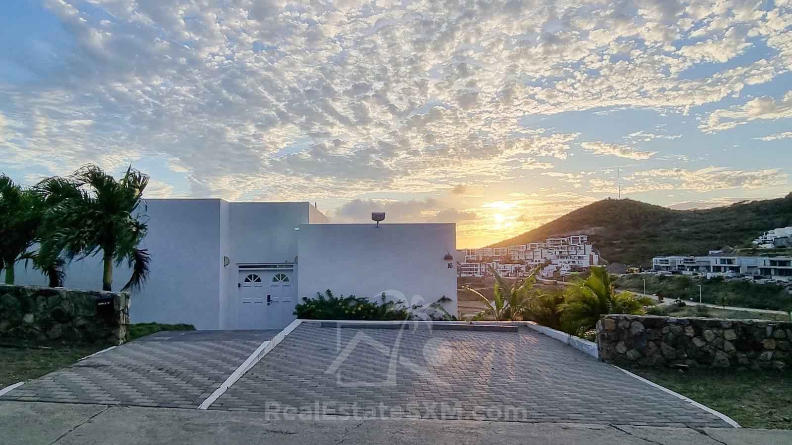 St Maarten Modern Luxury Villa in Indigo Bay FOR SALE. Views & Caribbean sunsets. Rooftop. SeaAzul