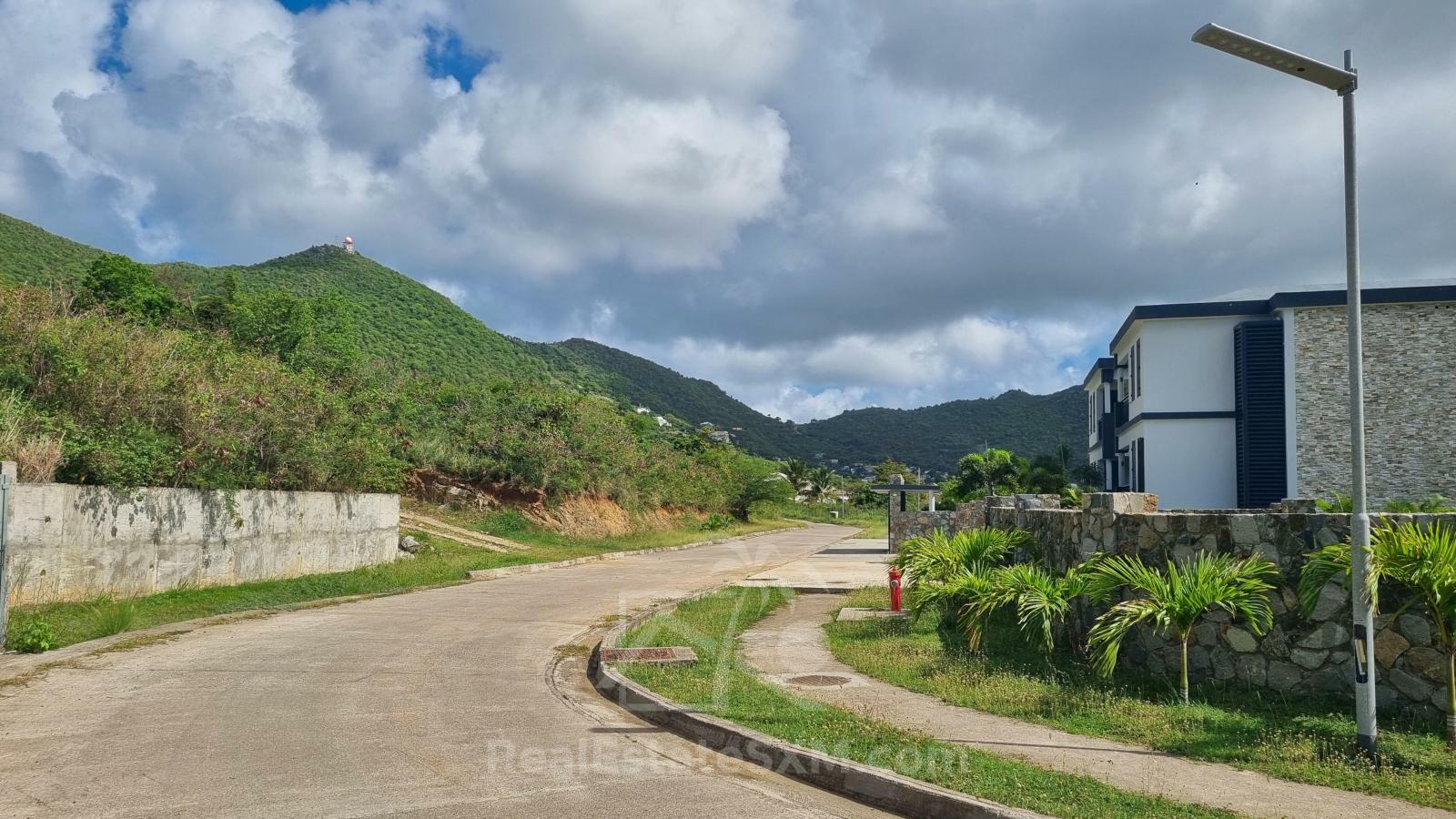 Kenepa Garden Estate, land for sale SXM. Residential building lots. Peaceful and Green area