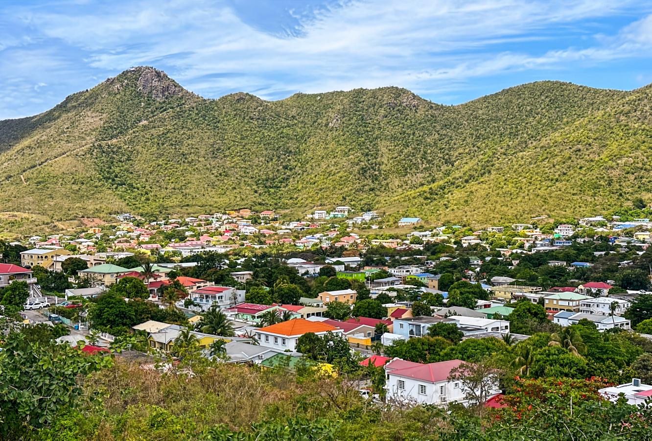 St Maarten property for sale Valley Estate, modern 3BR Townhouse with great views, move-in ready