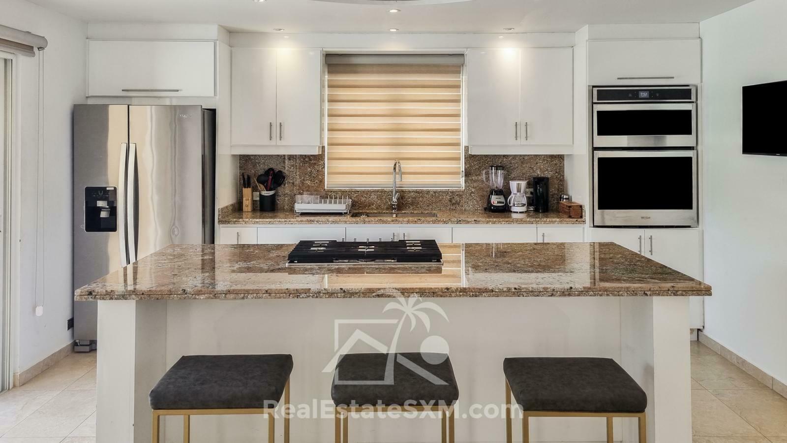 2-Bedroom Townhouse with Private Pool. Valley Estate, St. Maarten. Beautiful Views. Gated Peaceful
