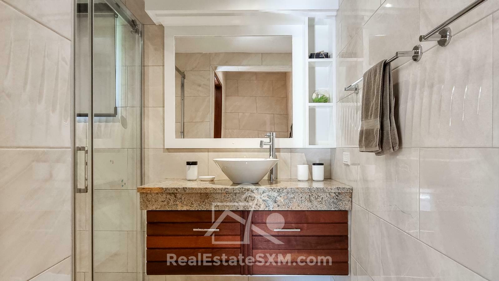2-Bedroom Townhouse with Private Pool. Valley Estate, St. Maarten. Beautiful Views. Gated Peaceful