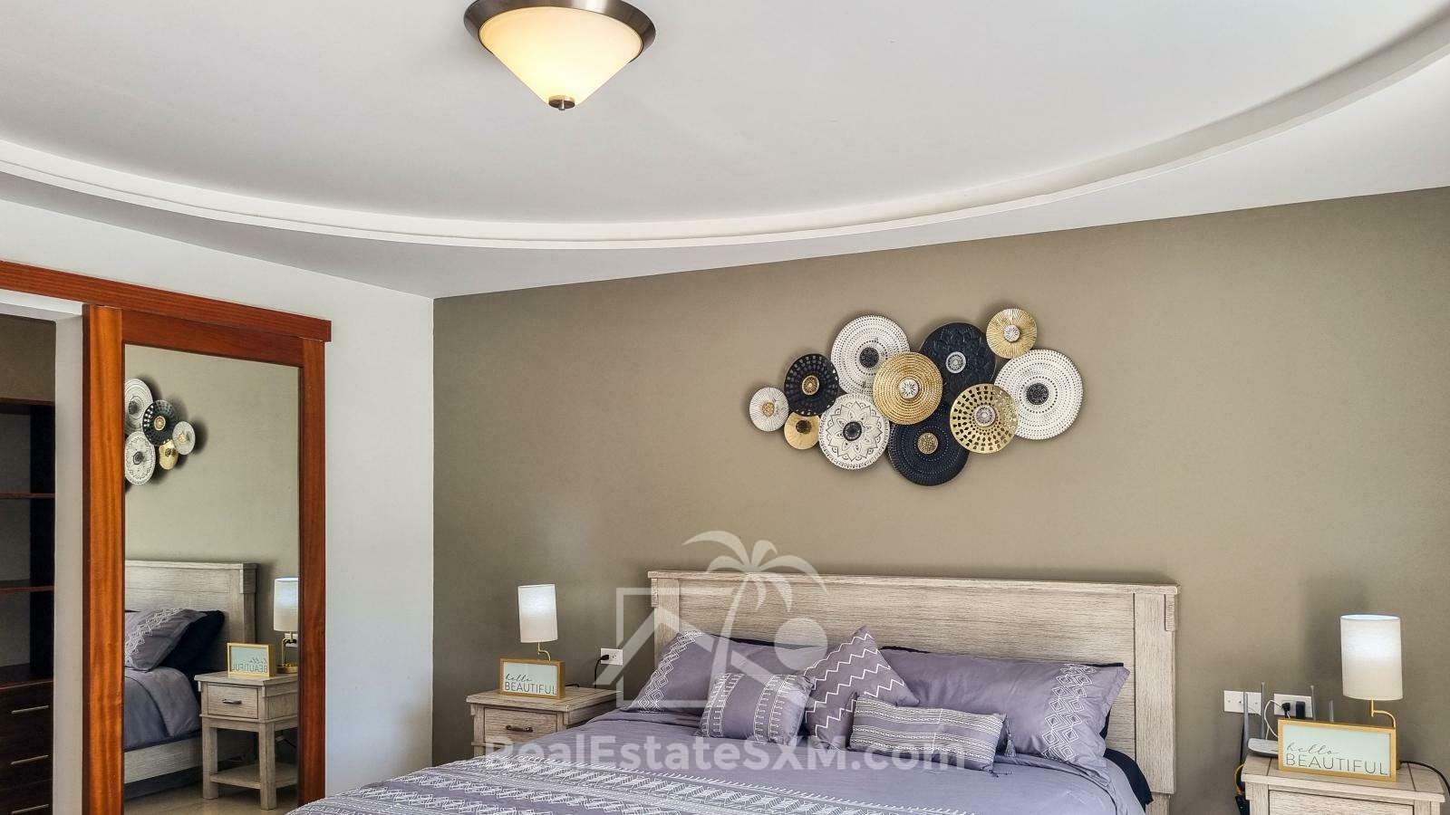 2-Bedroom Townhouse with Private Pool. Valley Estate, St. Maarten. Beautiful Views. Gated Peaceful