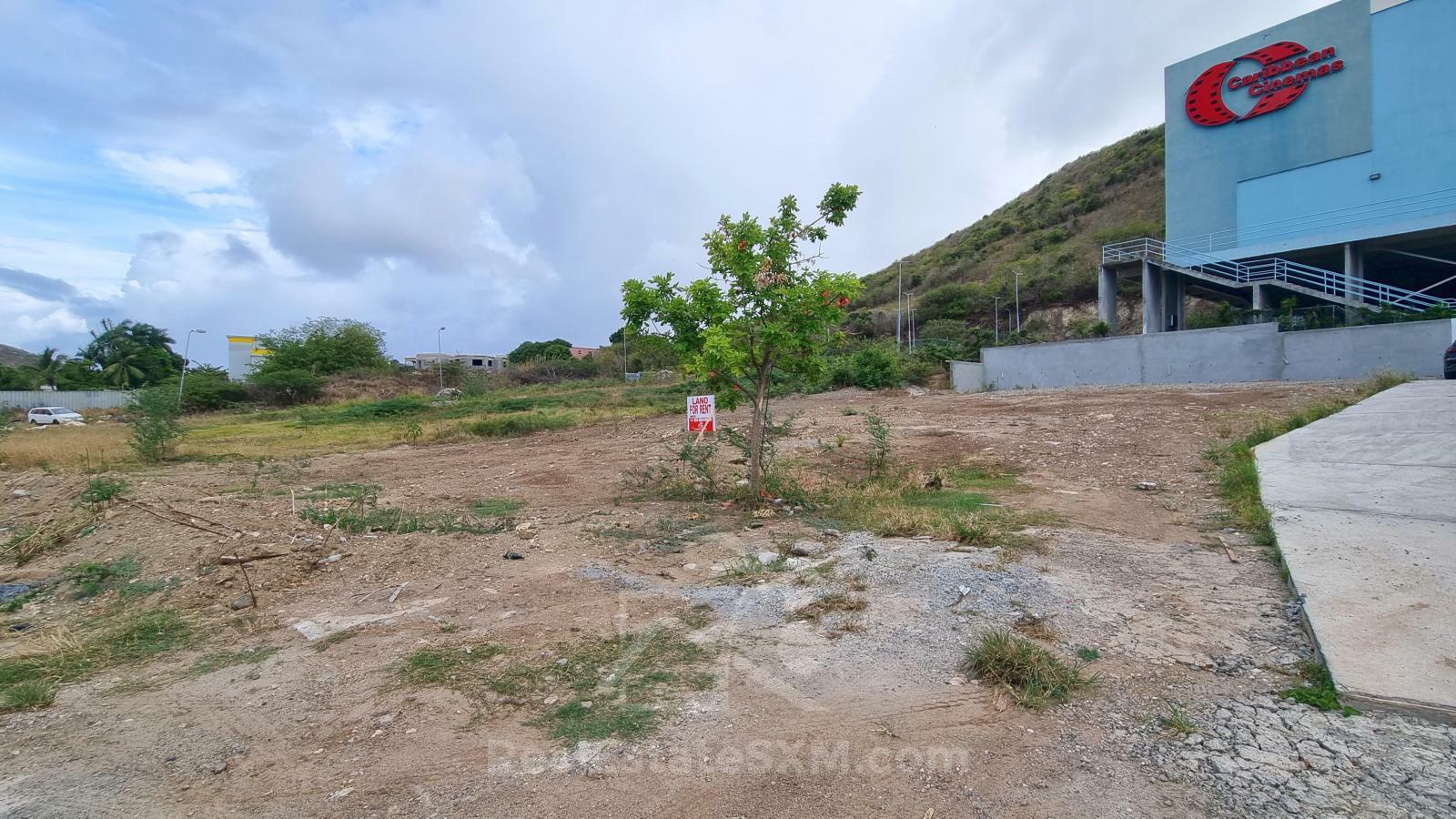 Cole Bay Prime location 700sqm Land FOR RENT, Welfare Rd SXM. By the cinema and casino. 