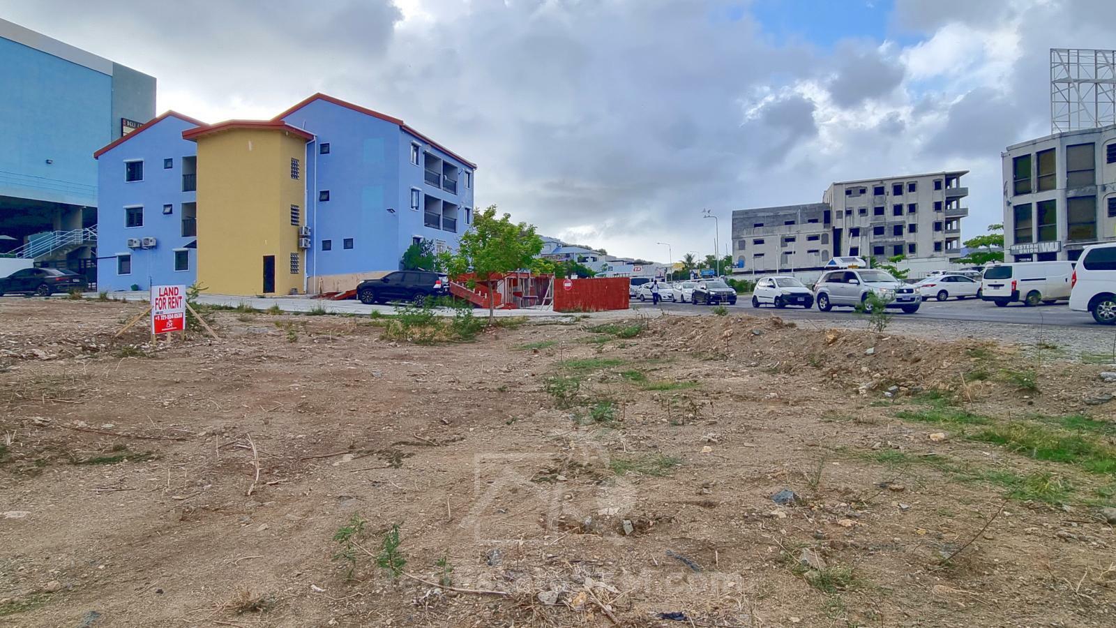 Cole Bay Prime location 700sqm Land FOR RENT, Welfare Rd SXM. By the cinema and casino. 