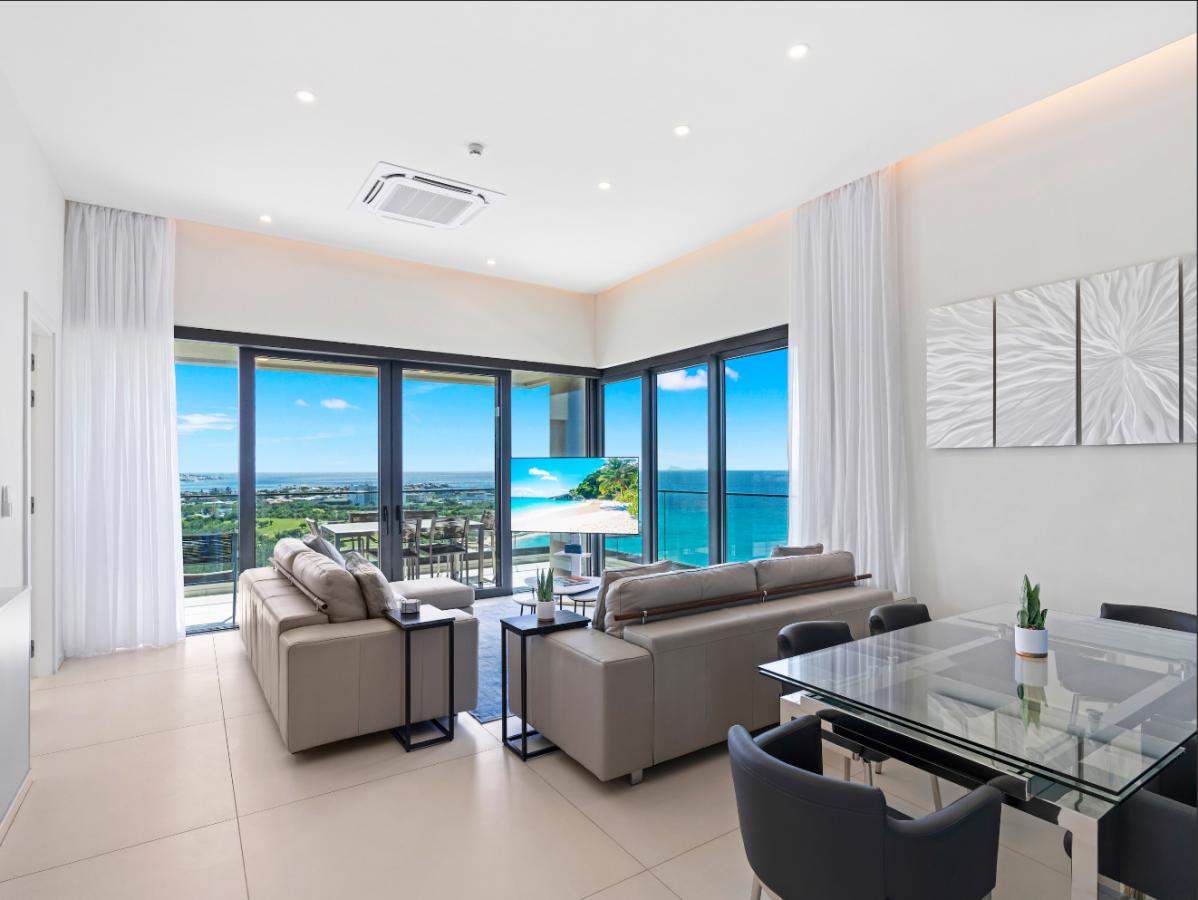 St Maarten real estate: Fourteen Mullet Bay Sub-penthouse ocean view height ceiling 19th floor B1901