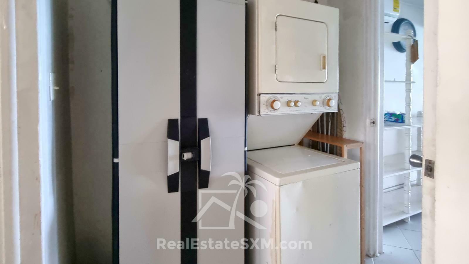 Waterfront Apartment for RENT Beacon Hill SXM. Caribbean Sunsets. Secured. Fully furnished