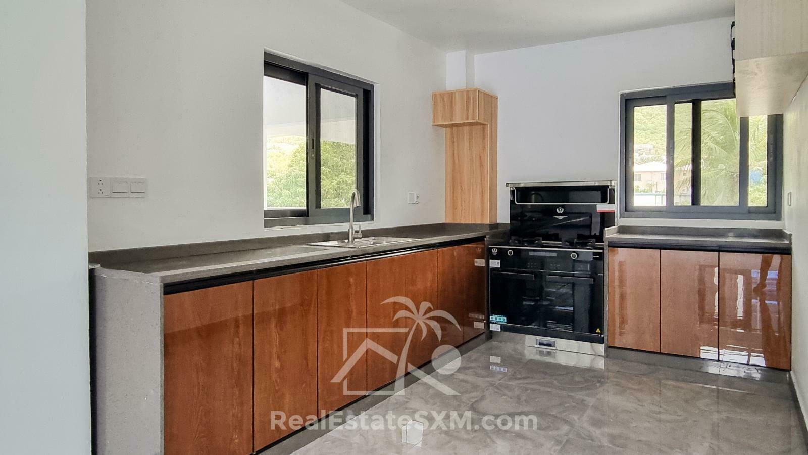 3-bedrooms condo in St Maarten, St John's. Brand new. Modern. Two levels. High ceilings