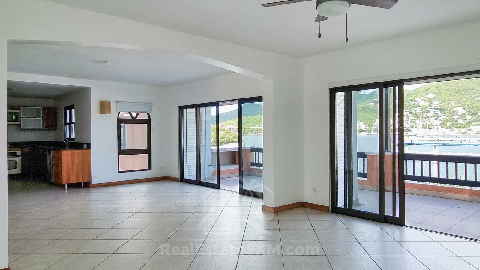 Property for sale St Maarten Simpson Bay Yacht Club: Luxury Waterfront 3BR with Boat Dock