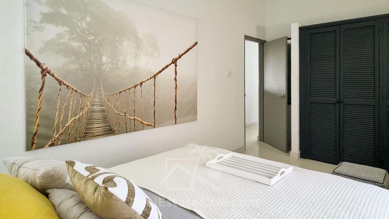 Point Blanche Penthouse for rent: stunning 3bed/2bath with huge sundeck and amazing ocean views