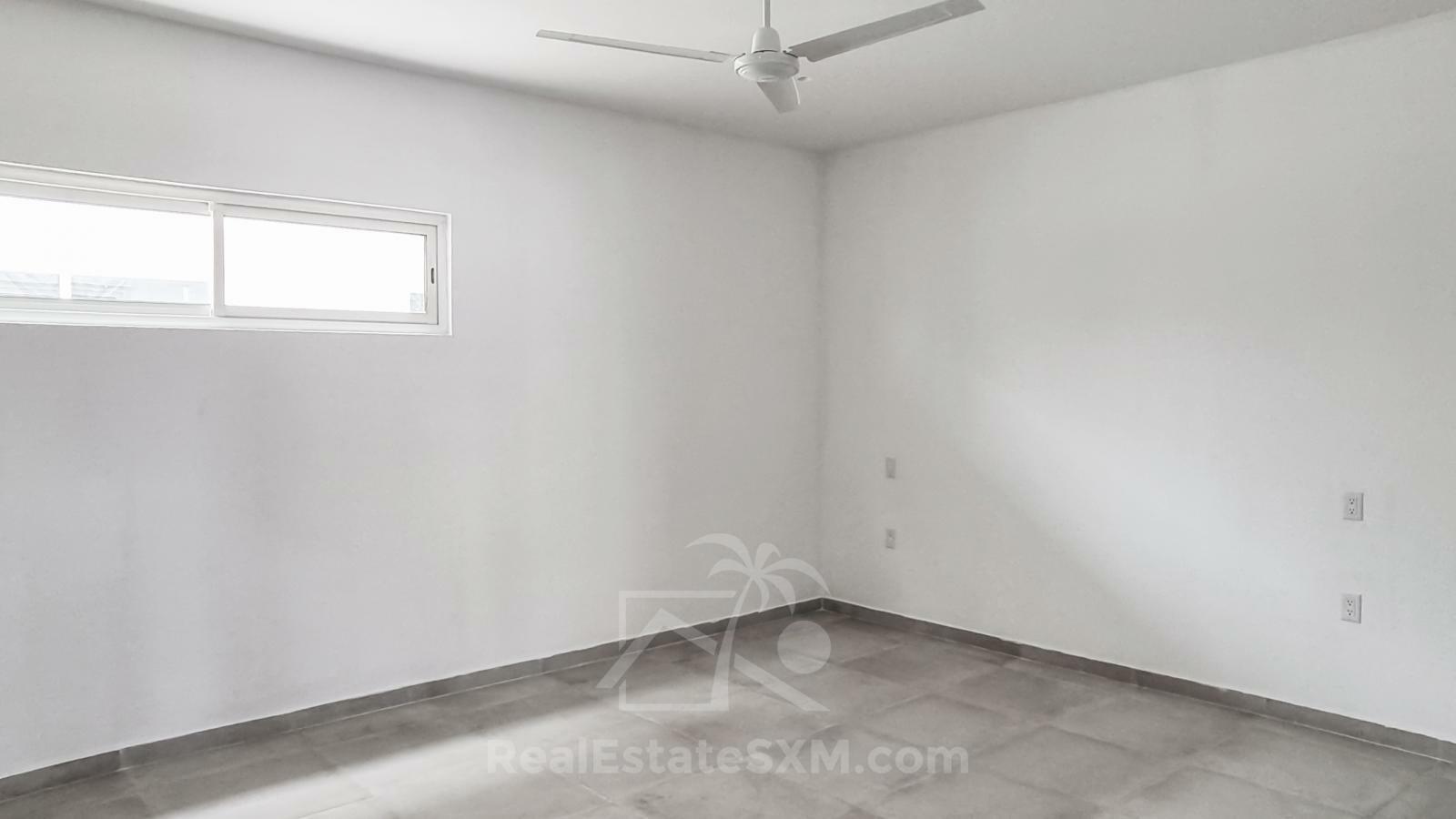 Large NEW 2-bedrooms Apartments FOR RENT. SXM, Cay Hill, Hospital Rd. Underground parking. Elevator