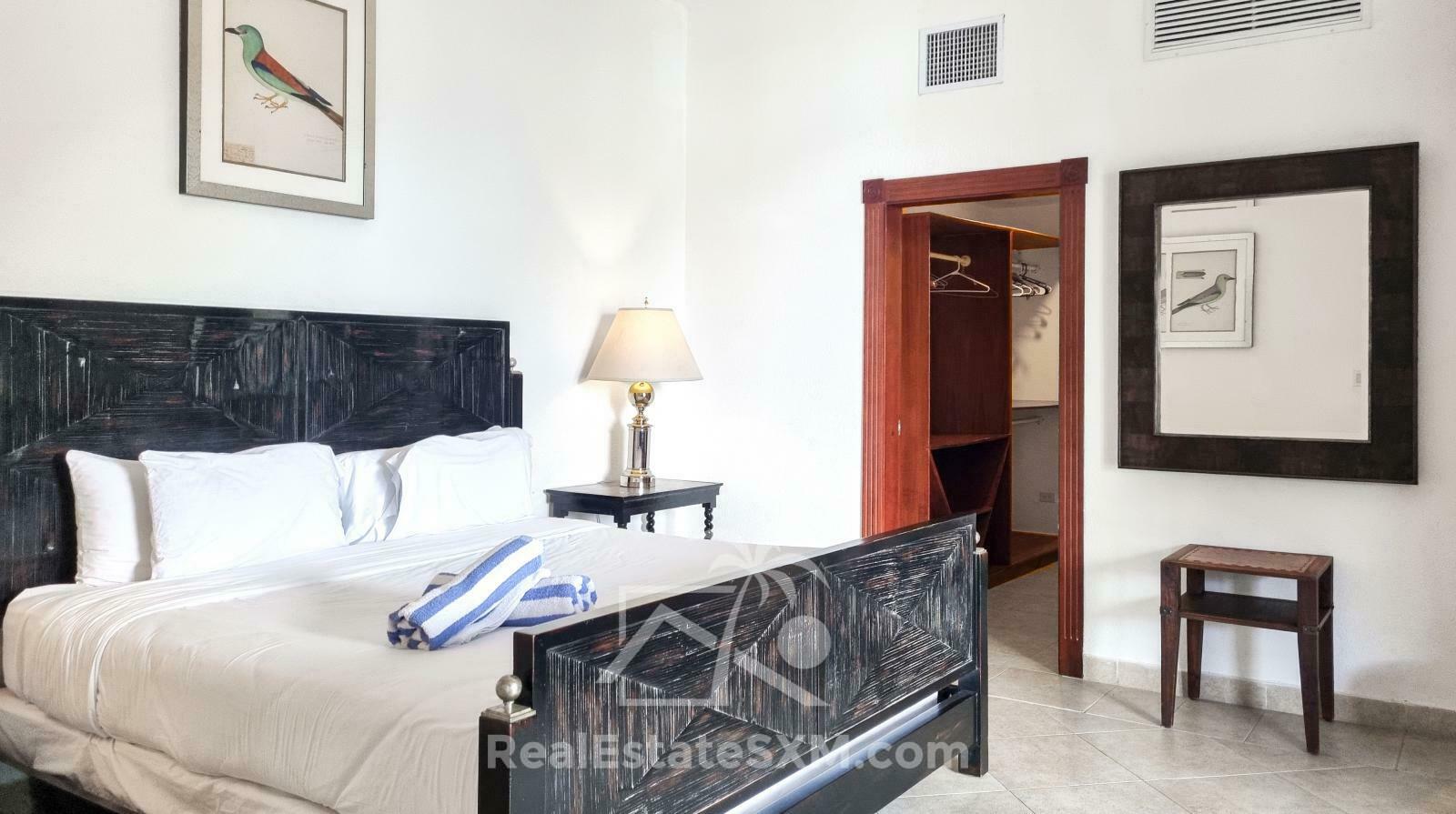 St Maarten Unique Luxury Condos in Porto Cupecoy FOR SALE Lagoon and Garden View. Many options 22/1A