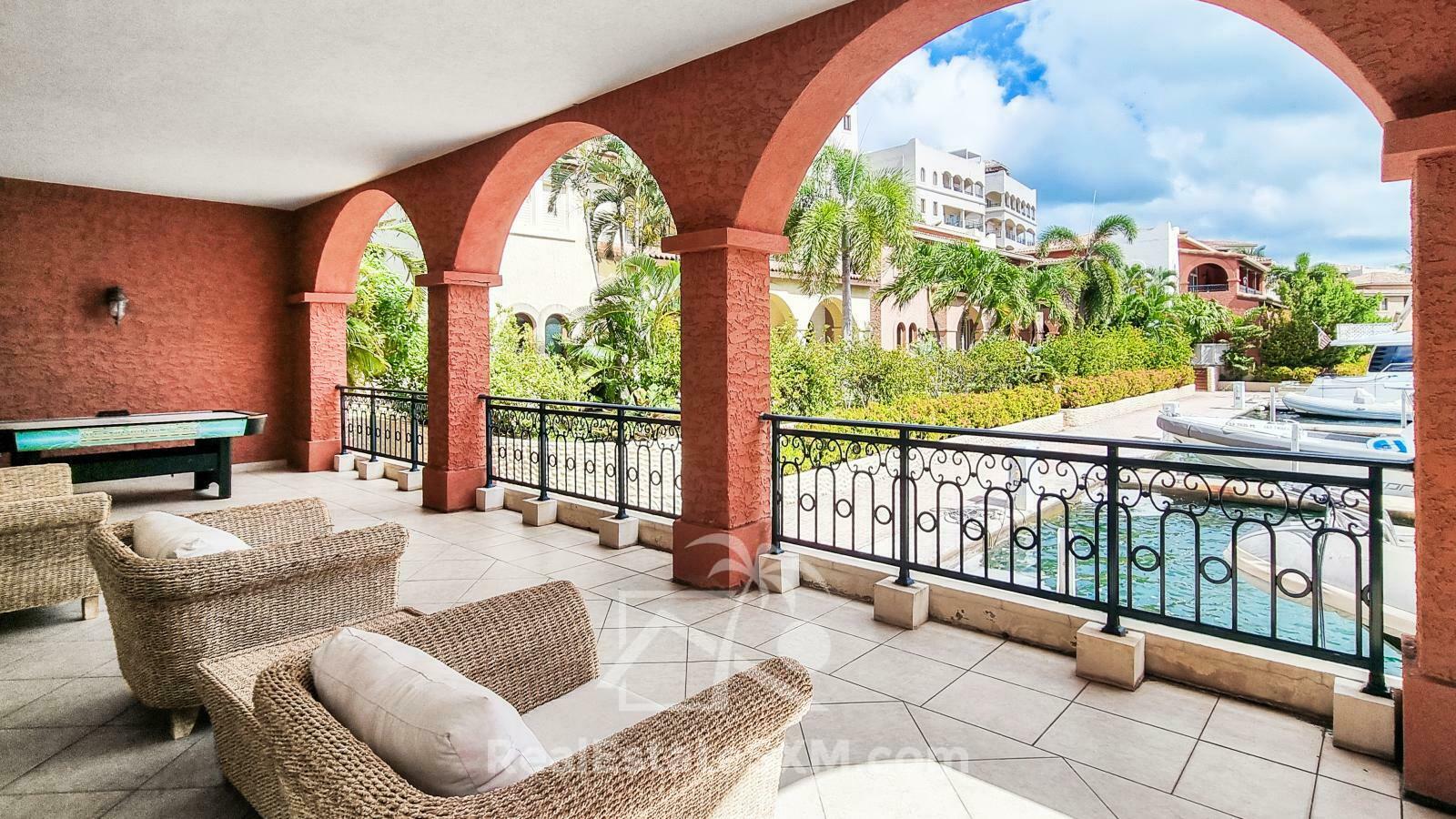 St Maarten Unique Luxury Condos in Porto Cupecoy FOR SALE Lagoon and Garden View. Many options 22/1A