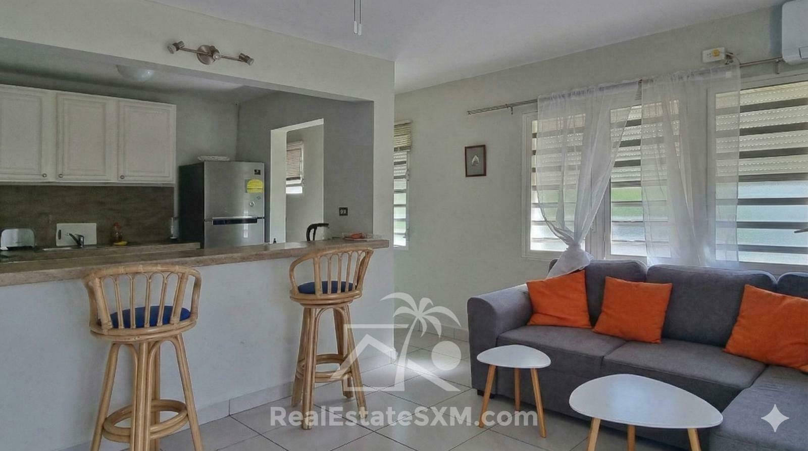 St Maarten Pelican Key condo For Sale. Relaxed Atmosphere and proximity to the Beach, Restaurants