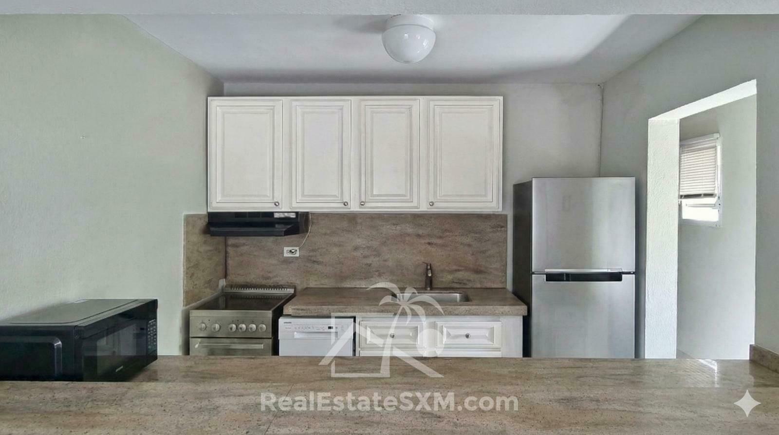 St Maarten Pelican Key condo For Sale. Relaxed Atmosphere and proximity to the Beach, Restaurants