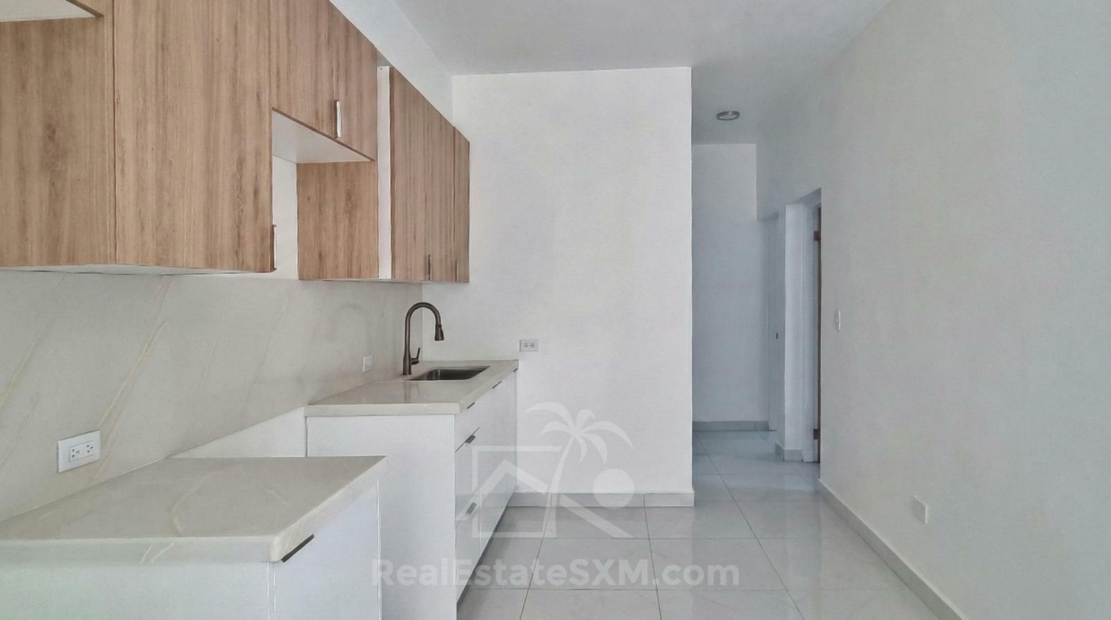 Cole Bay. Brand NEW apartment FOR RENT. Quiet and central location. 2 Parking spots. Porch