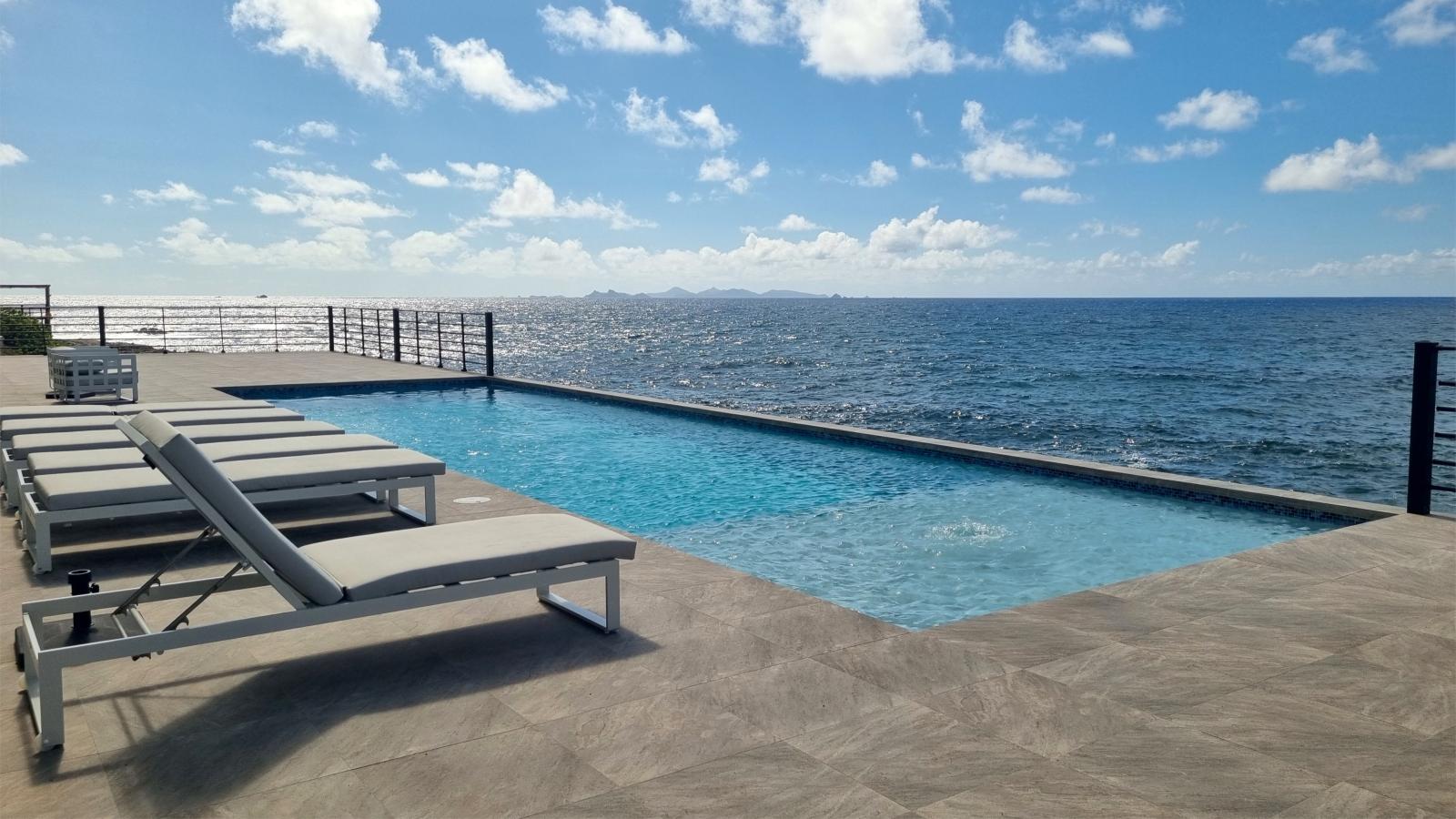 St Maarten brand new home: Ocean Front NEW 2 bedrooms, Point Blanche. Caribbean living. Vivid Res.