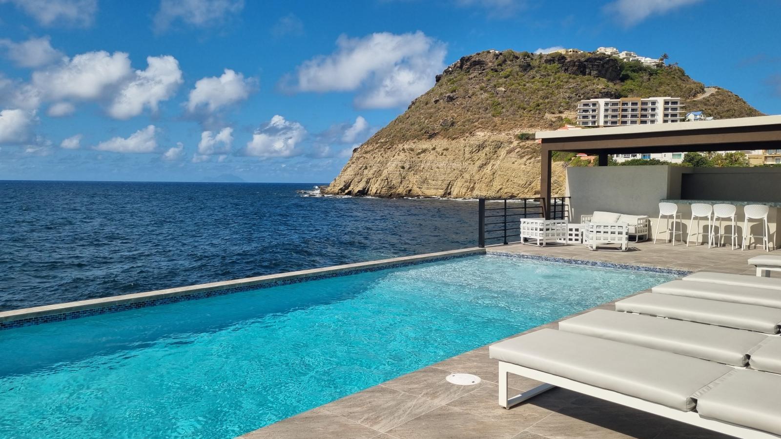St Maarten brand new home: Ocean Front NEW 2 bedrooms, Point Blanche. Caribbean living. Vivid Res.