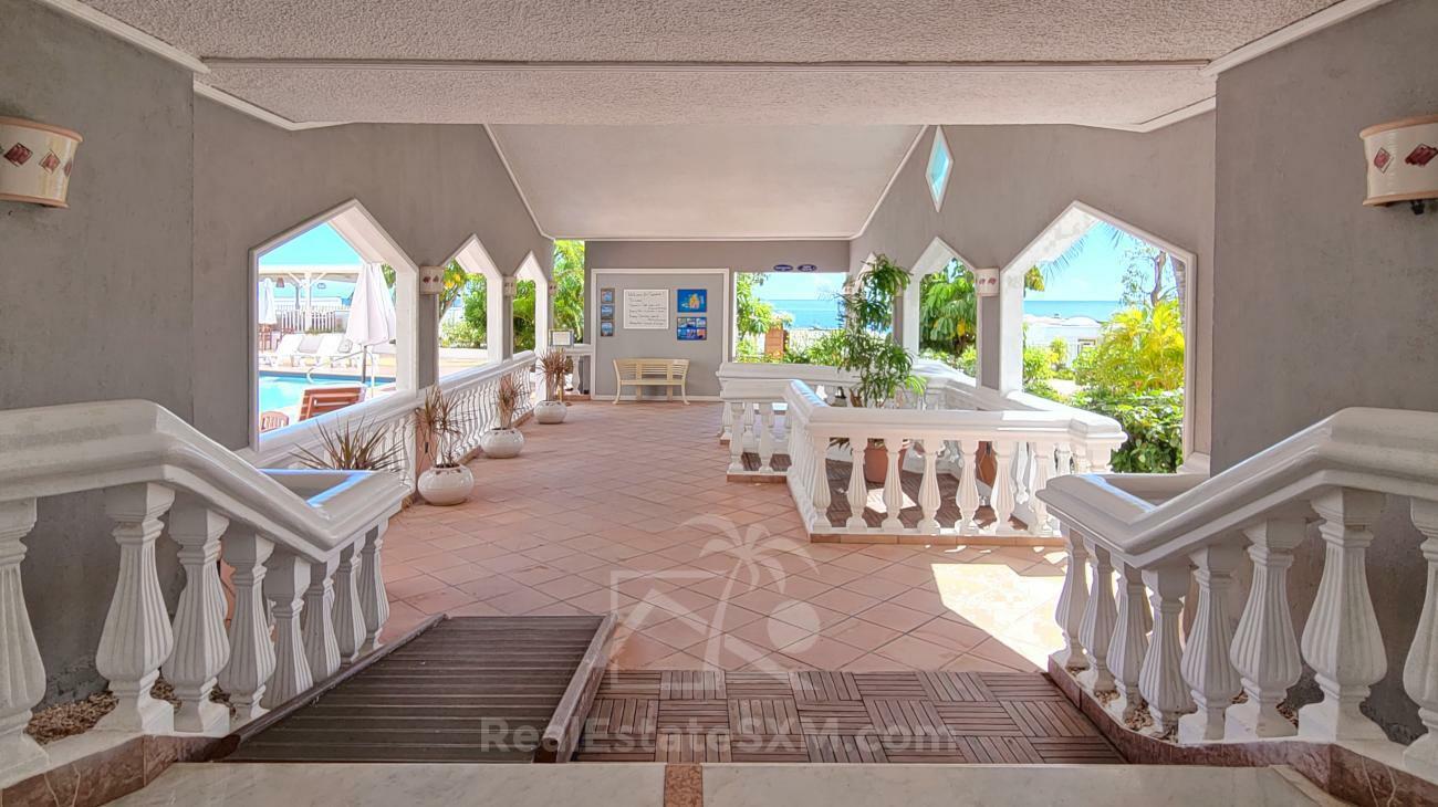 St. Maarten Real Estate FOR SALE studio Cupecoy Sapphire. Ocean & Sunset Views. 231
