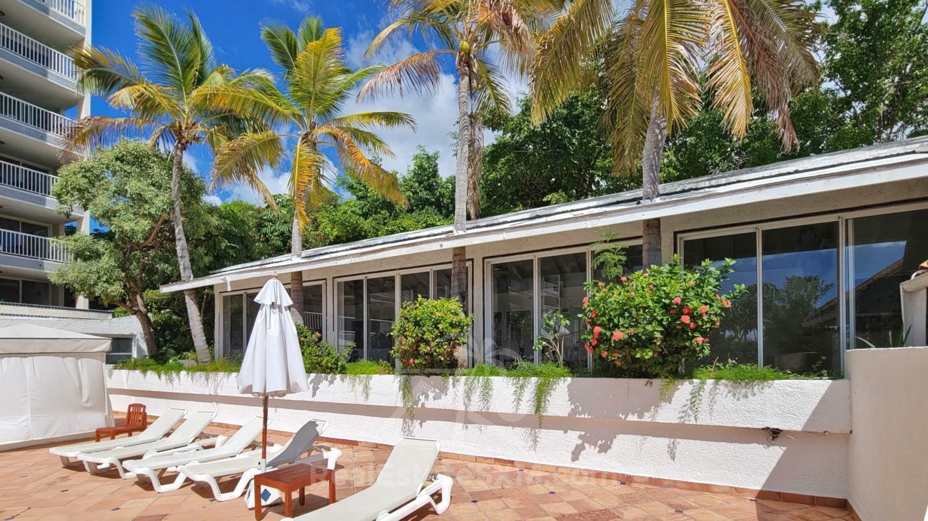 St. Maarten Real Estate FOR SALE studio Cupecoy Sapphire. Ocean & Sunset Views. 231