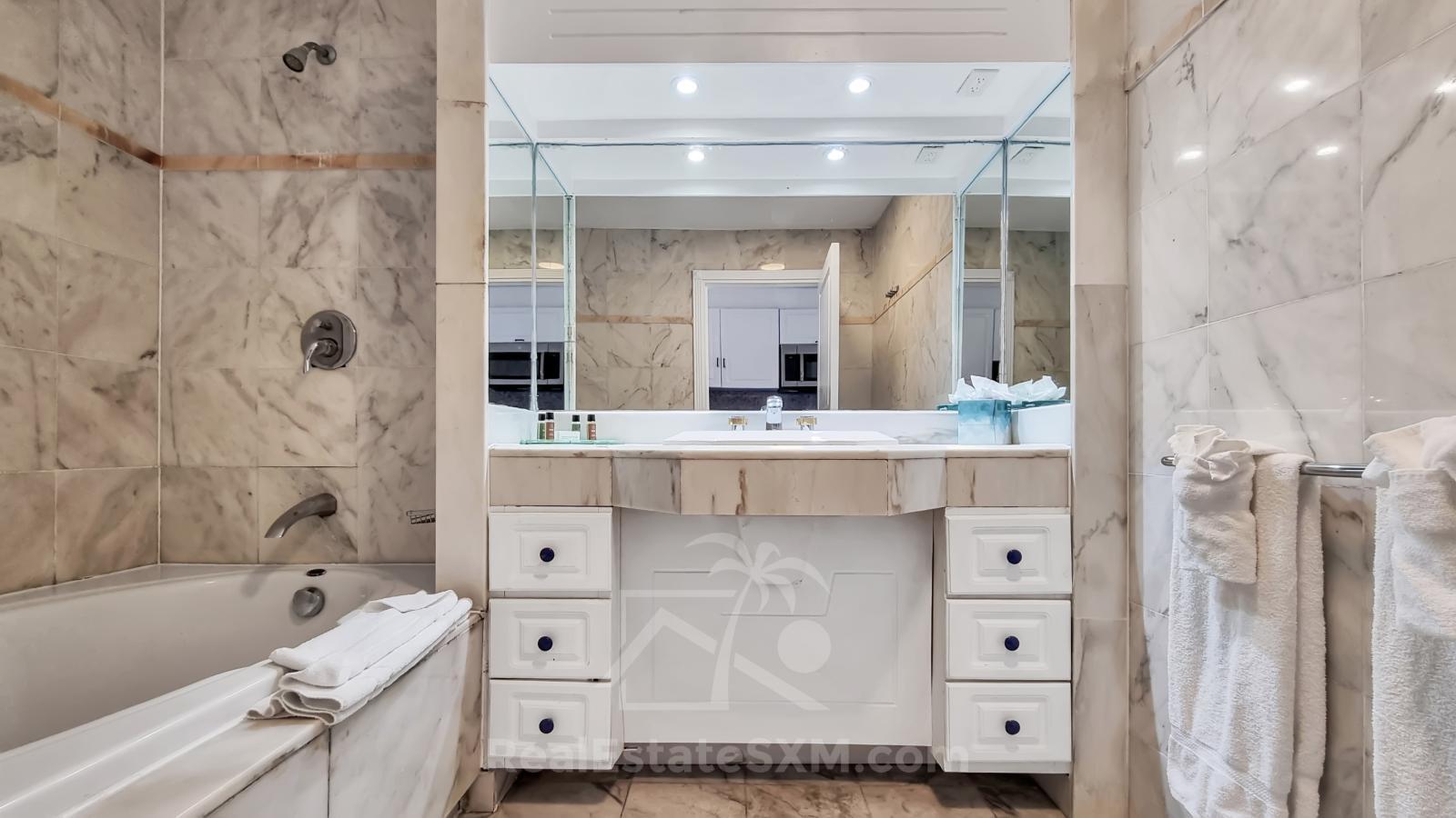 St. Maarten Real Estate FOR SALE studio Cupecoy Sapphire. Ocean & Sunset Views. 231