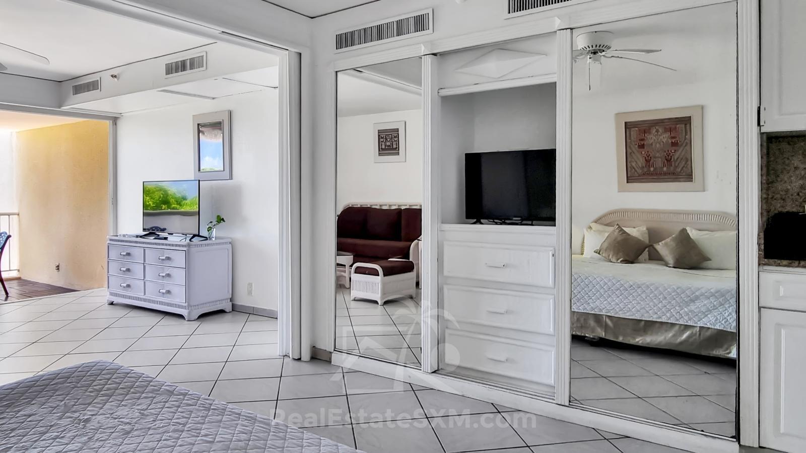 St. Maarten Real Estate FOR SALE studio Cupecoy Sapphire. Ocean & Sunset Views. 231