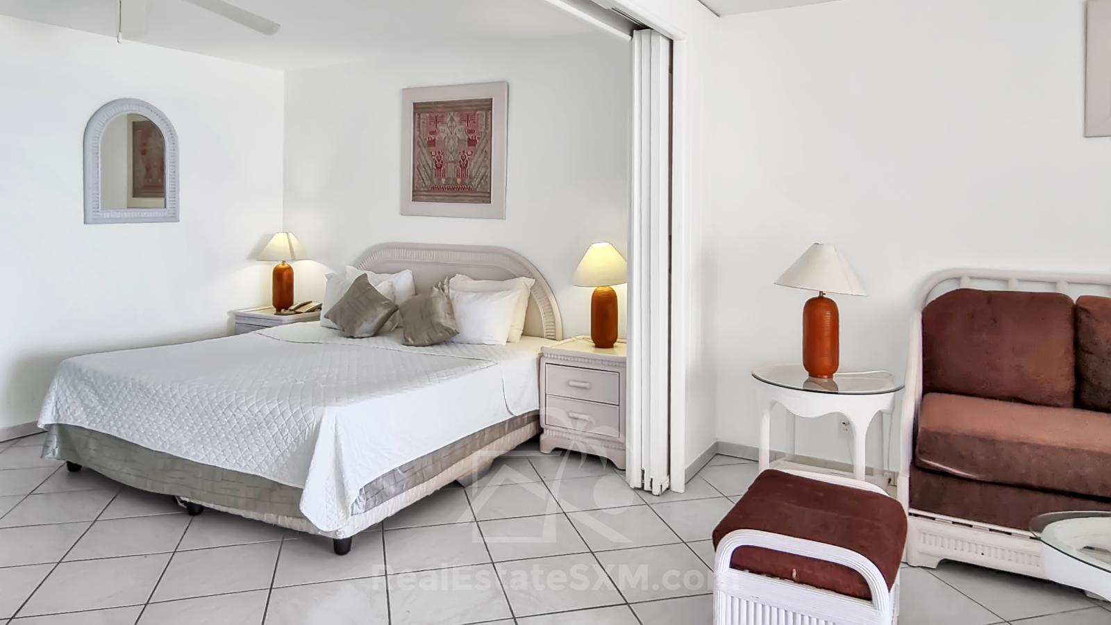 St. Maarten Real Estate FOR SALE studio Cupecoy Sapphire. Ocean & Sunset Views. 231