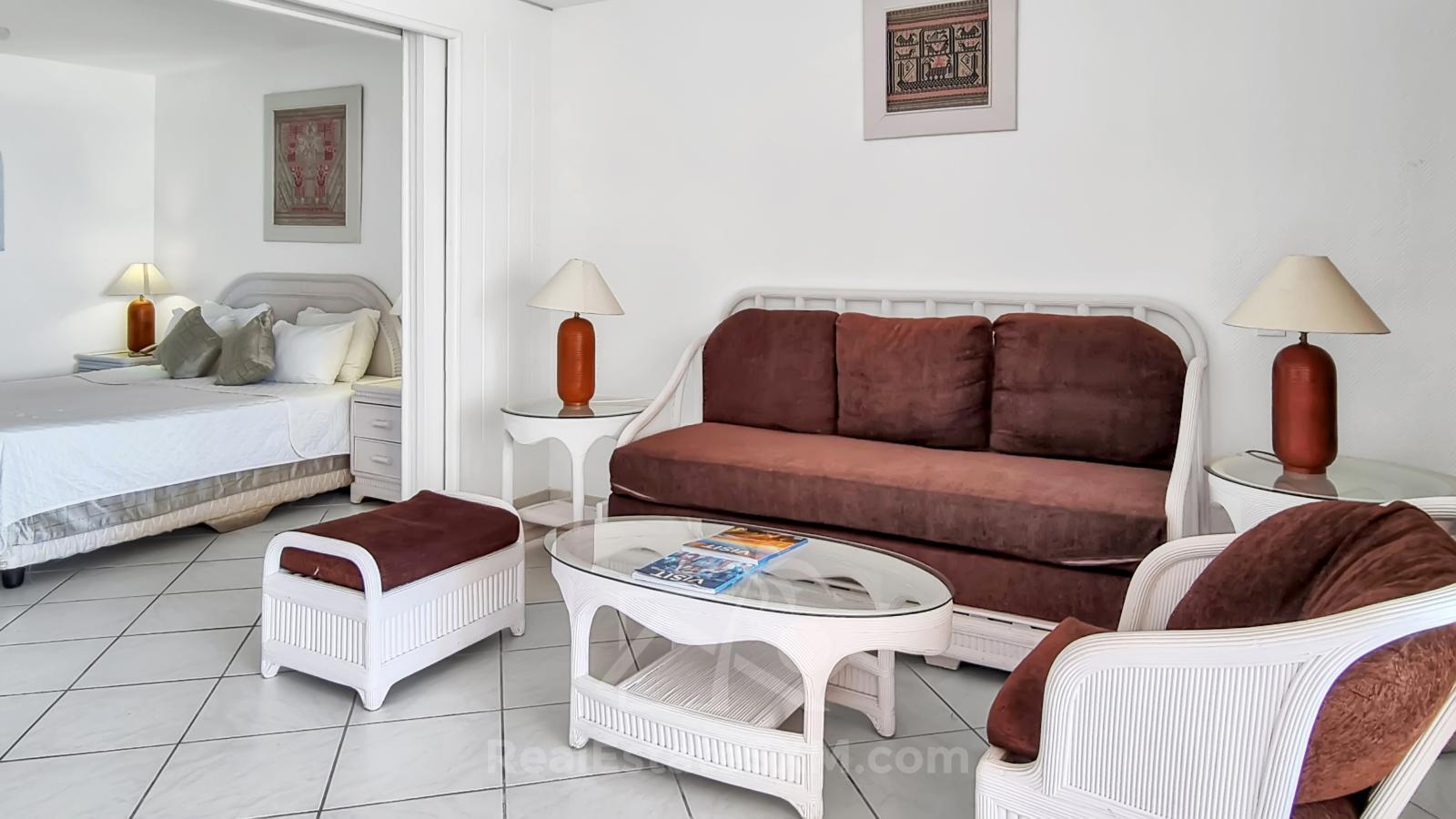 St. Maarten Real Estate FOR SALE studio Cupecoy Sapphire. Ocean & Sunset Views. 231