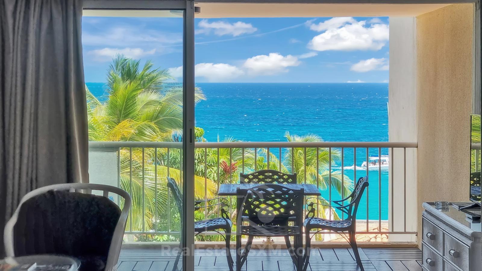 St. Maarten Real Estate FOR SALE studio Cupecoy Sapphire. Ocean & Sunset Views. 231