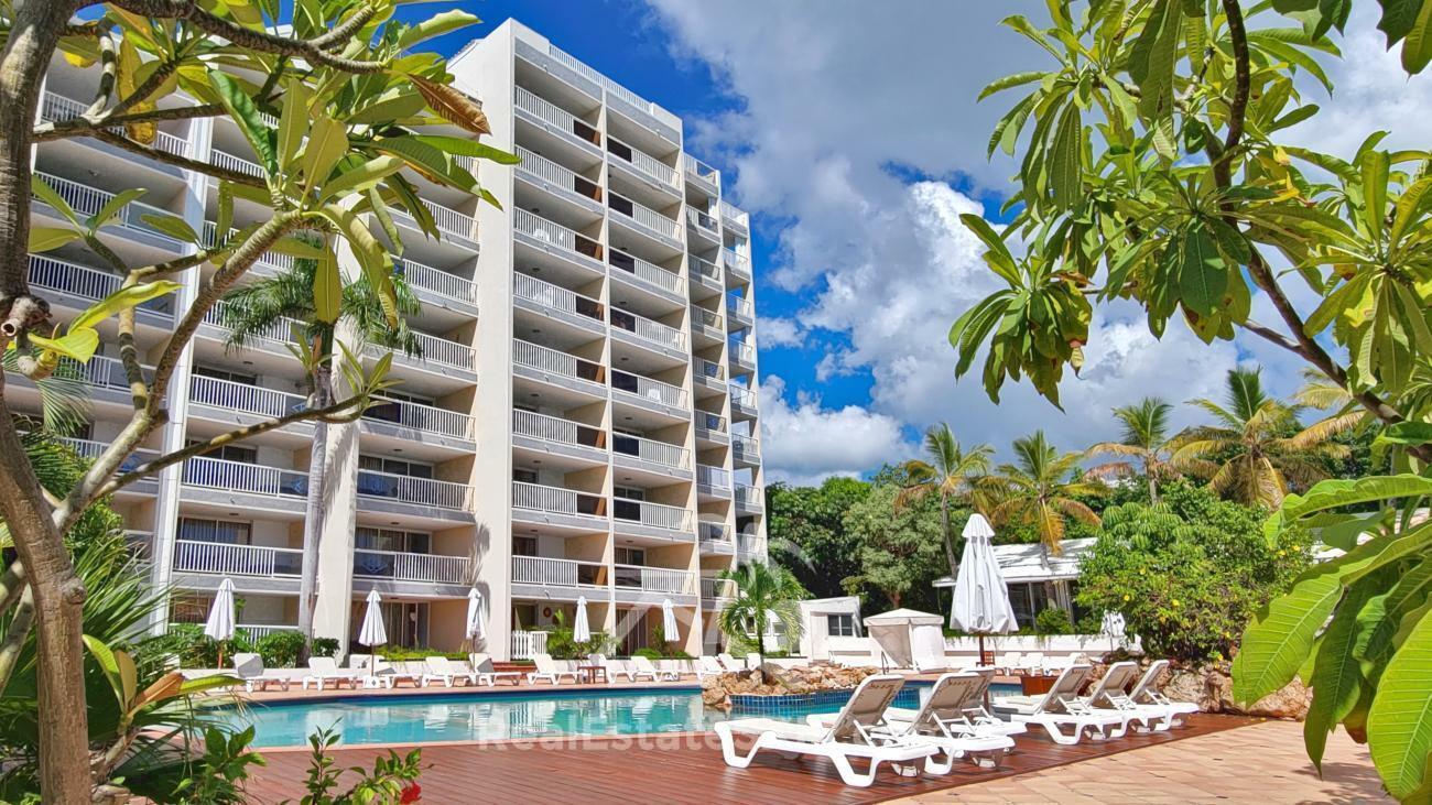 St Maarten Ocean View Home for sale in Cupecoy, Sapphire. Resort amenities. Sunsets. 211