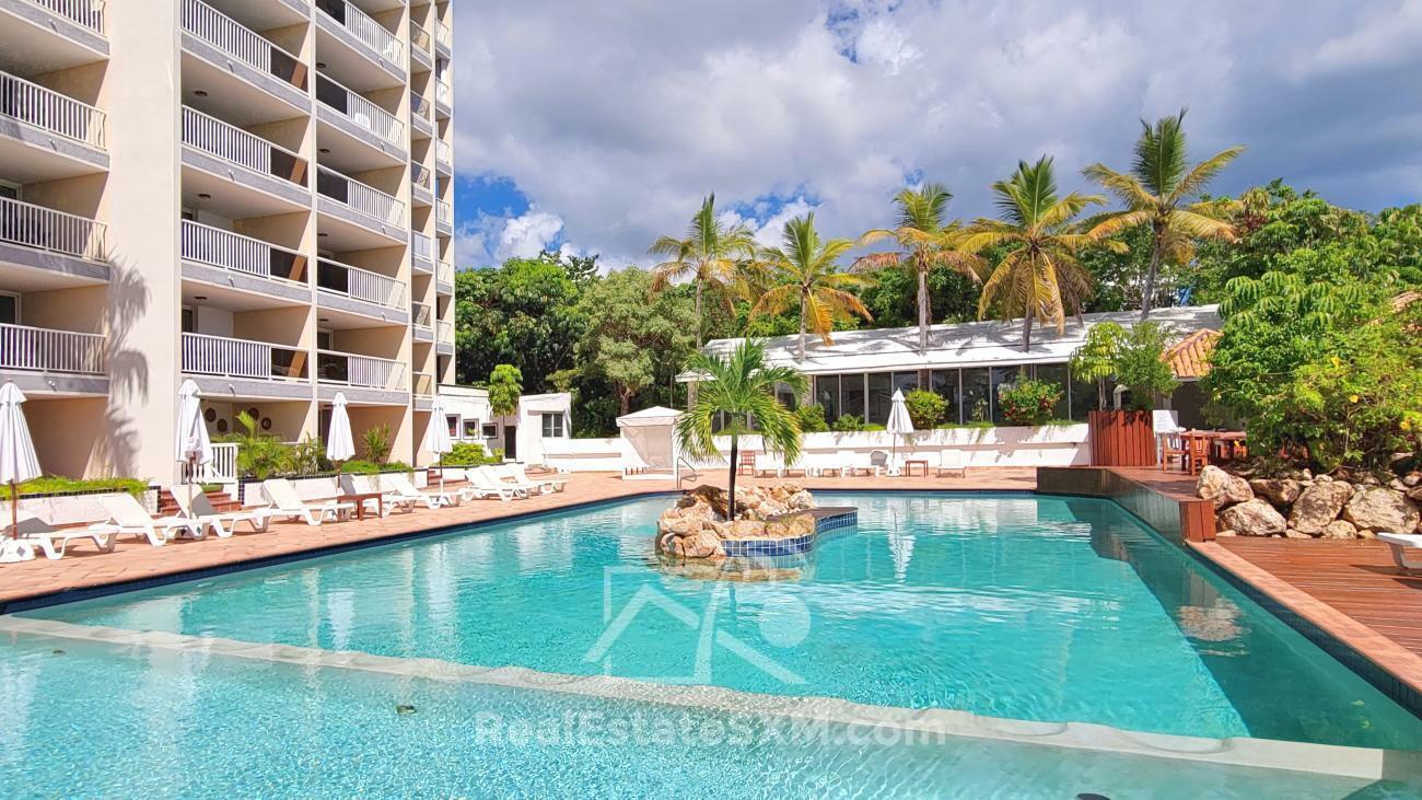 St Maarten Ocean View Home for sale in Cupecoy, Sapphire. Resort amenities. Sunsets. 211