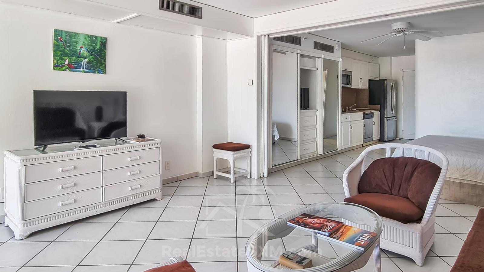 St Maarten Ocean View Home for sale in Cupecoy, Sapphire. Resort amenities. Sunsets. 211