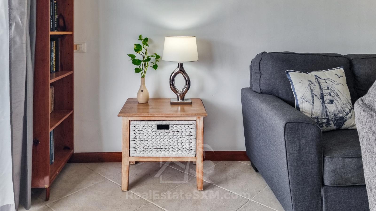Studio FOR RENT Simpson Bay Yacht Club. Higher floor & nice view. 24/7 Security. Pool Tennis Parking