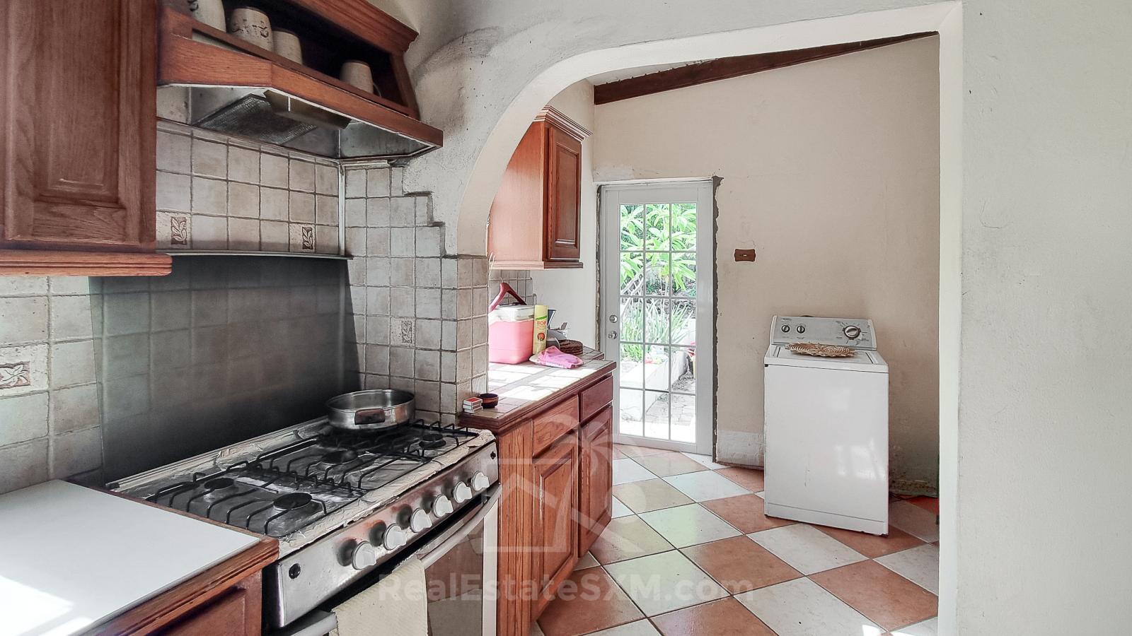 House for sale in Point Blanche, St Maarten. Big lot. Ocean view. Great potential. Quiet residential