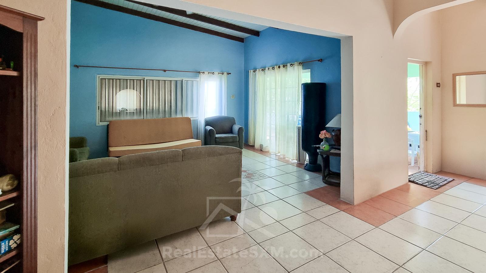 House for sale in Point Blanche, St Maarten. Big lot. Ocean view. Great potential. Quiet residential