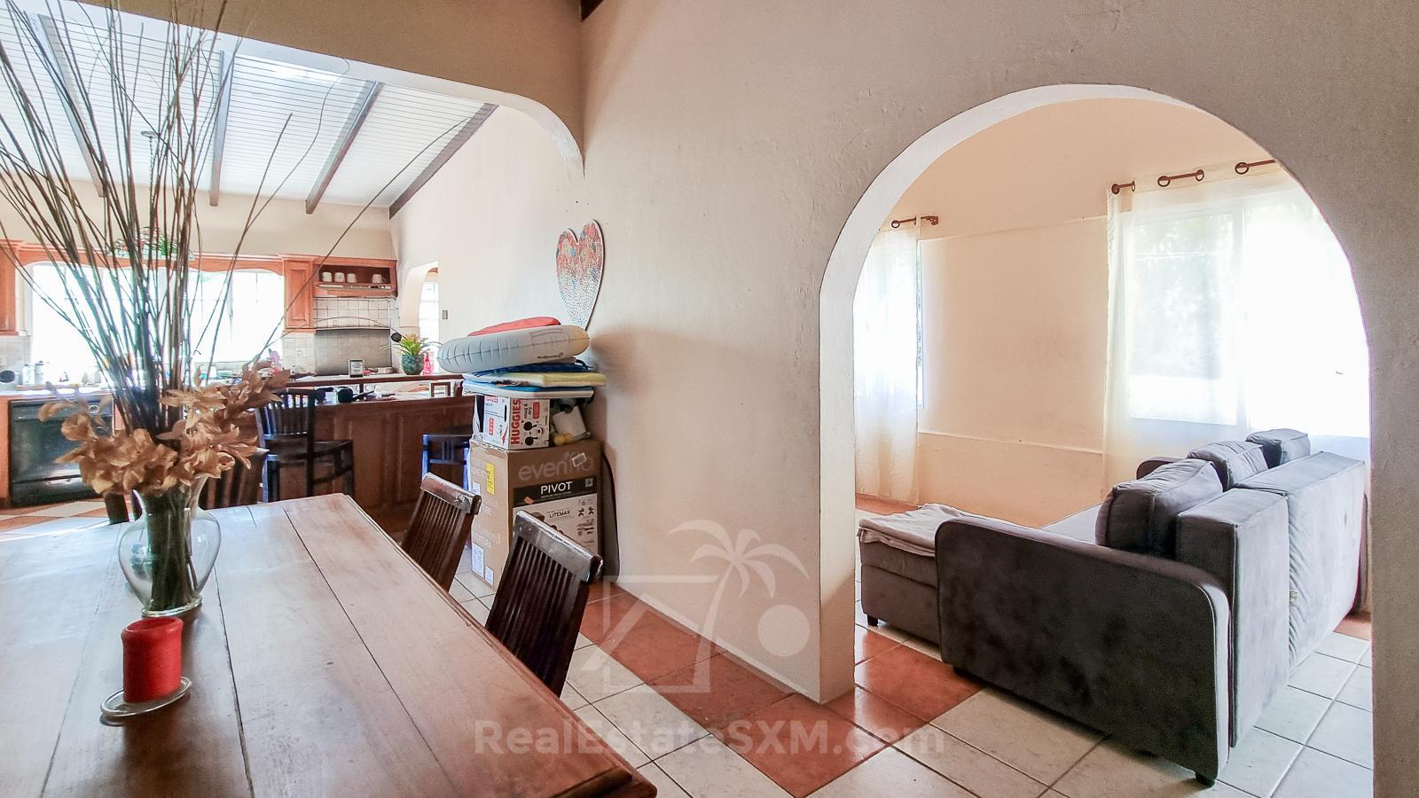 House for sale in Point Blanche, St Maarten. Big lot. Ocean view. Great potential. Quiet residential