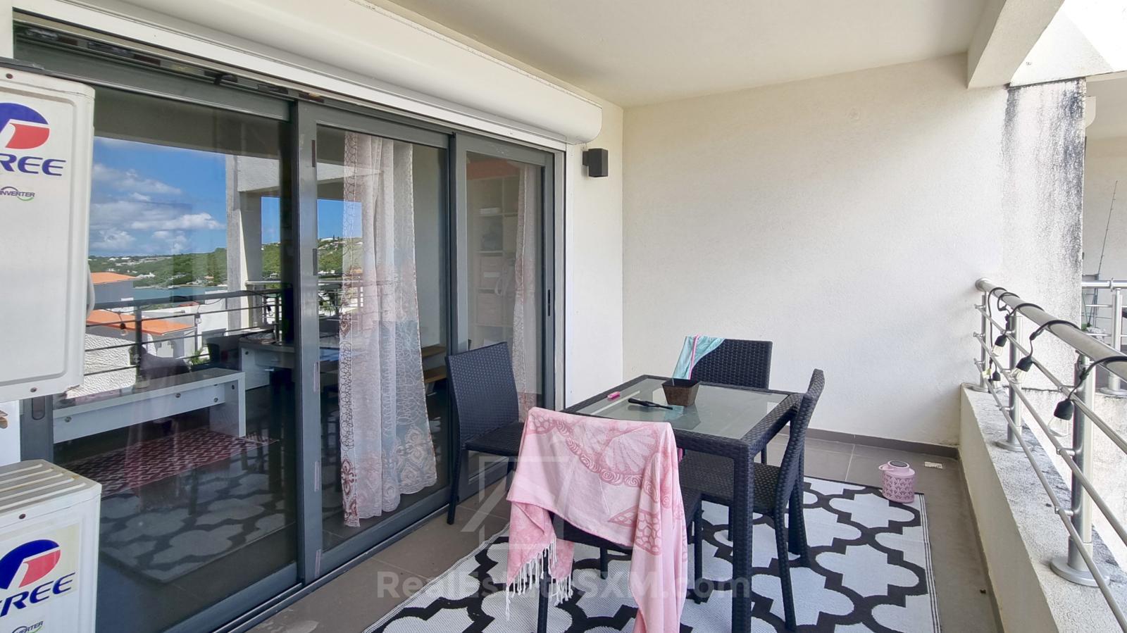 Studios for sale in St Maarten with Mezzanine & Lagoon Views – Jordan Village Cupecoy. Investment