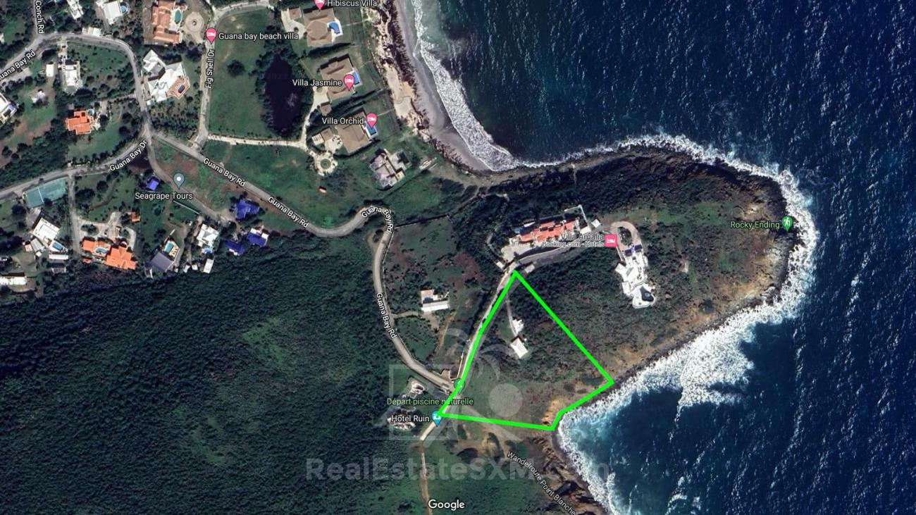 Top of the hill. Large 12130sqm land for sale in Guana Bay, St Maarten, Caribbean with house