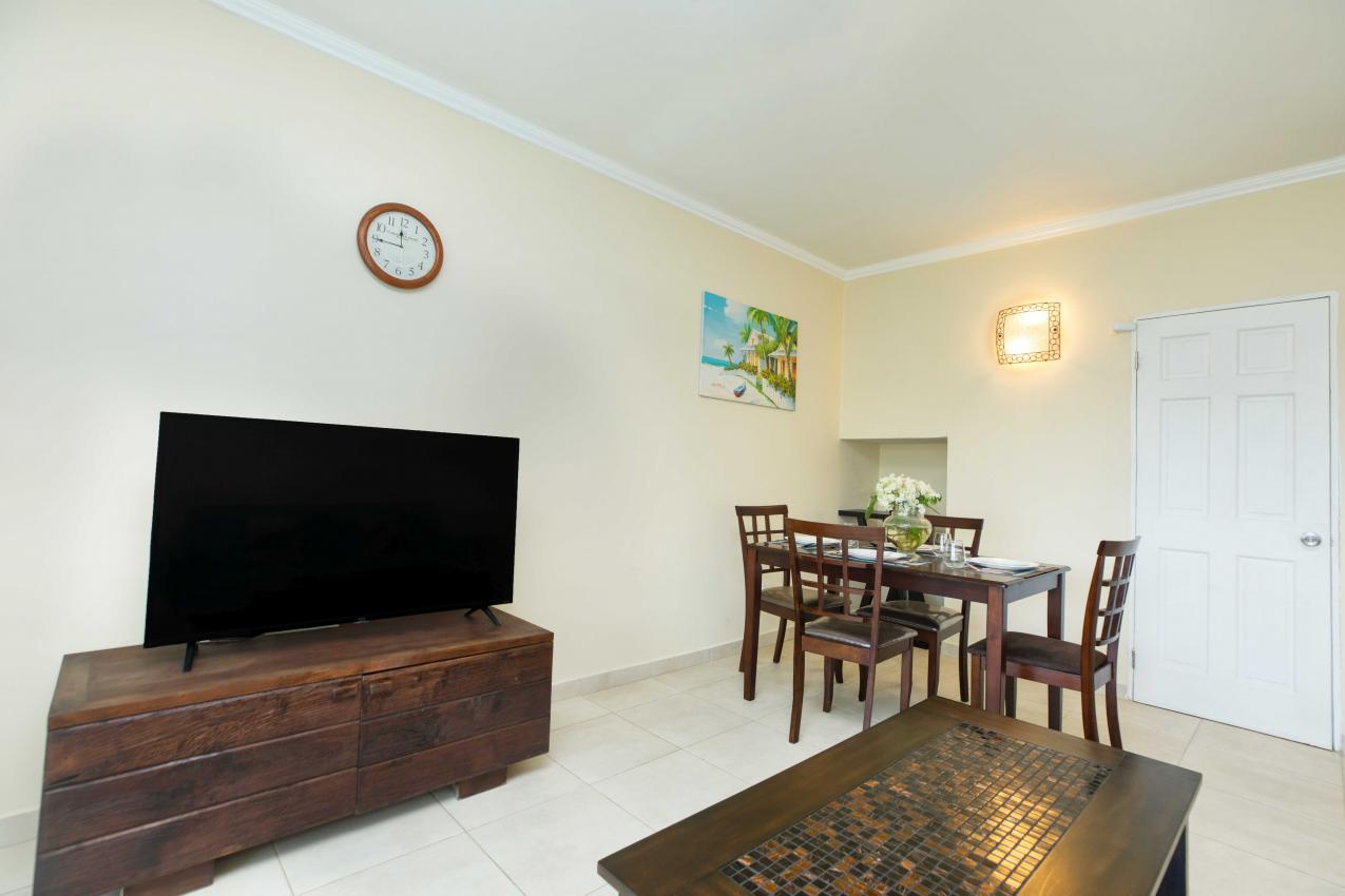 St Maarten oceanfront apartment, 2 bedrooms in Point Blanche with ocean view, swimming pool