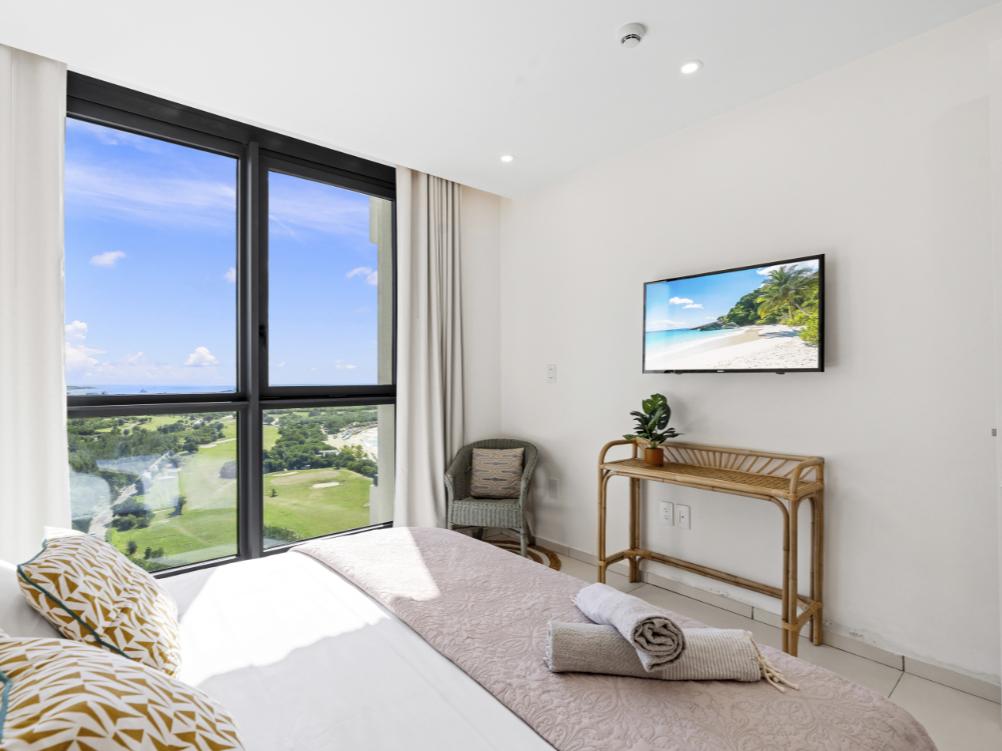 Condo for sale in St Maarten Cupecoy Fourteen Towers. Incredible panoramic ocean view. B1602