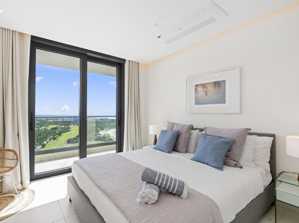 Condo for sale in St Maarten Cupecoy Fourteen Towers. Incredible panoramic ocean view. B1602